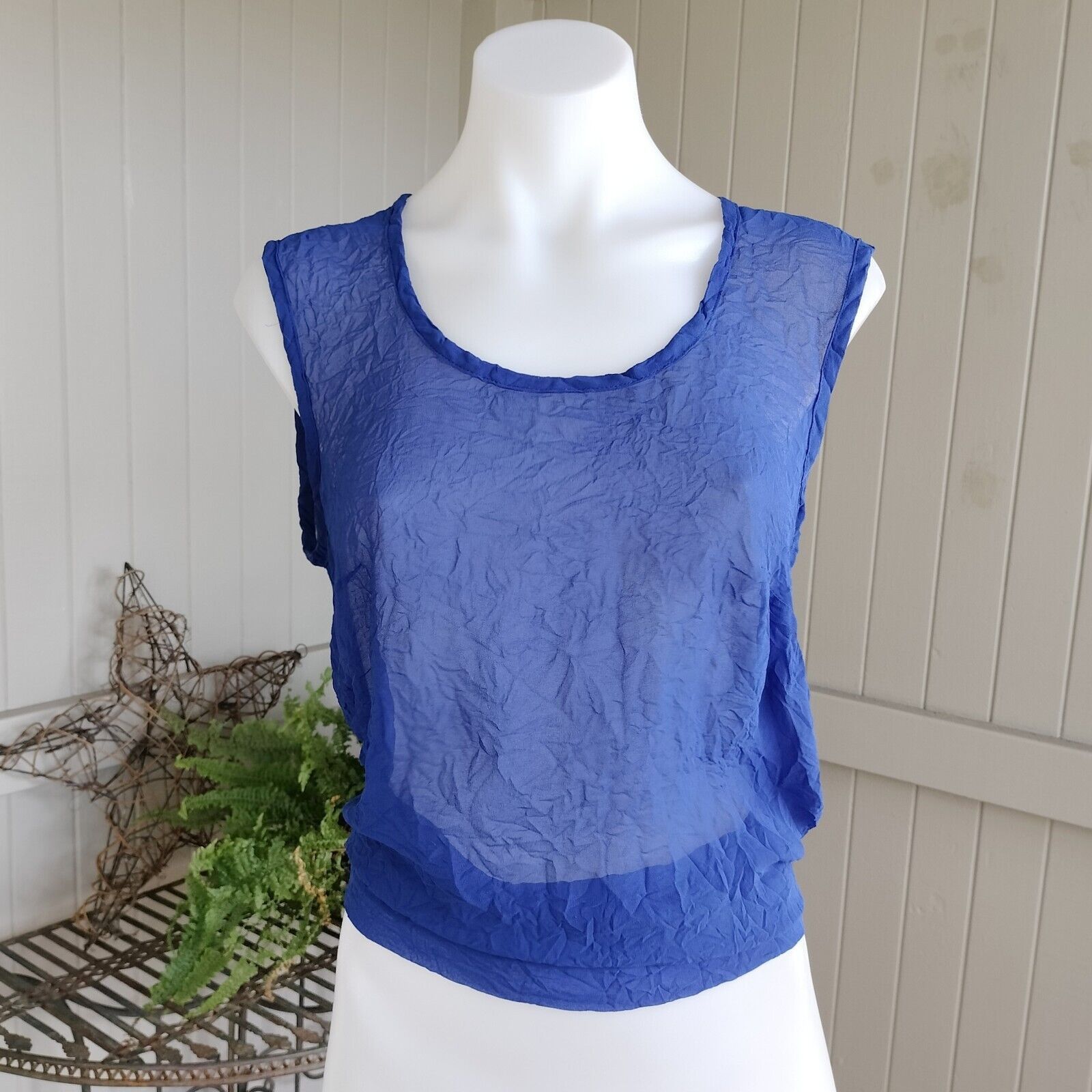 Designer Vertice NZ Top Tunic Singlet Plisse Sheer Sleeveless Size M / US 6-8 / IT 42-44 - 2 Thumbnail