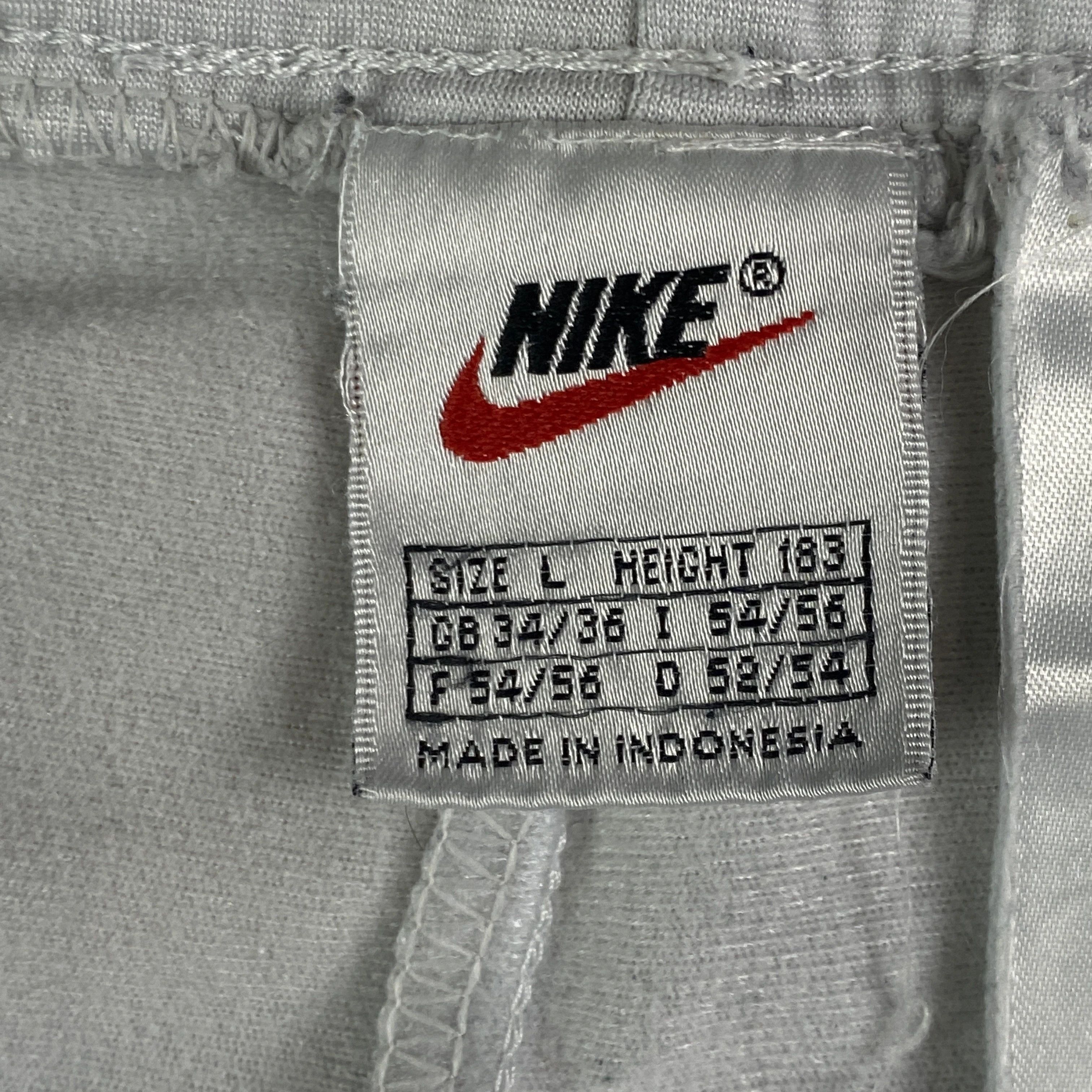 Nike × Vintage Mens Shorts Nike Vintage Size L Size US 34 / EU 50 - 5 Thumbnail
