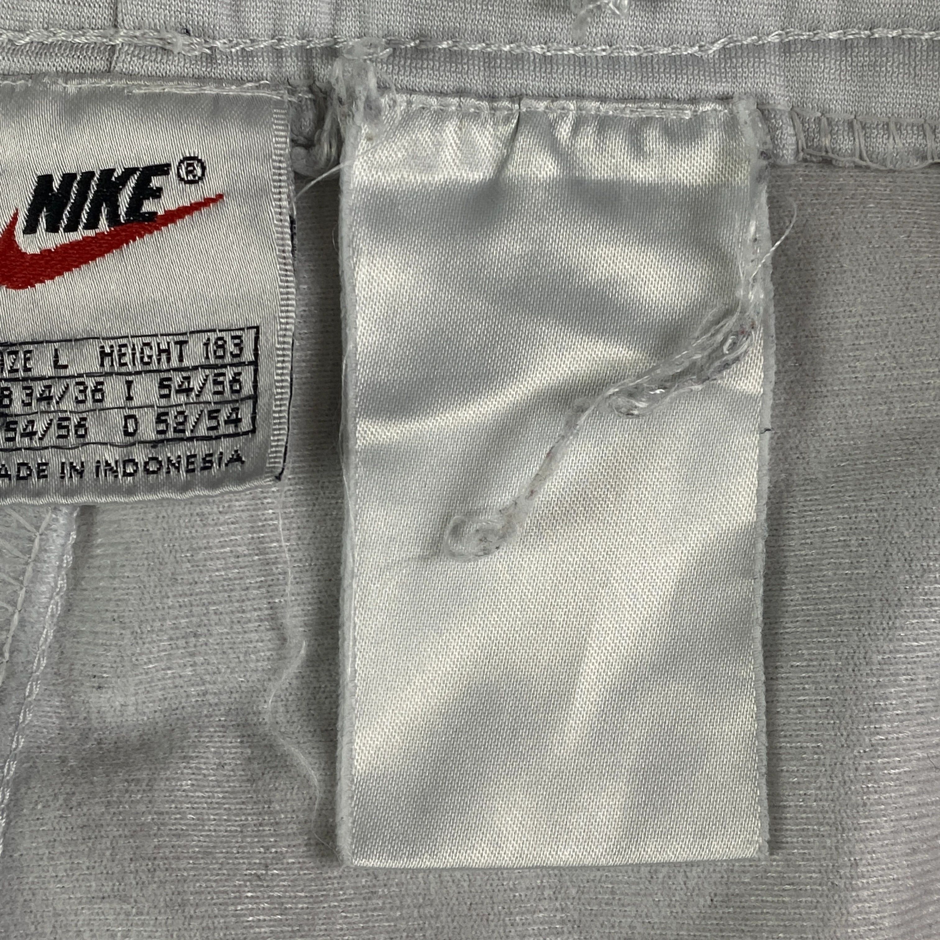 Nike × Vintage Mens Shorts Nike Vintage Size L Size US 34 / EU 50 - 6 Thumbnail