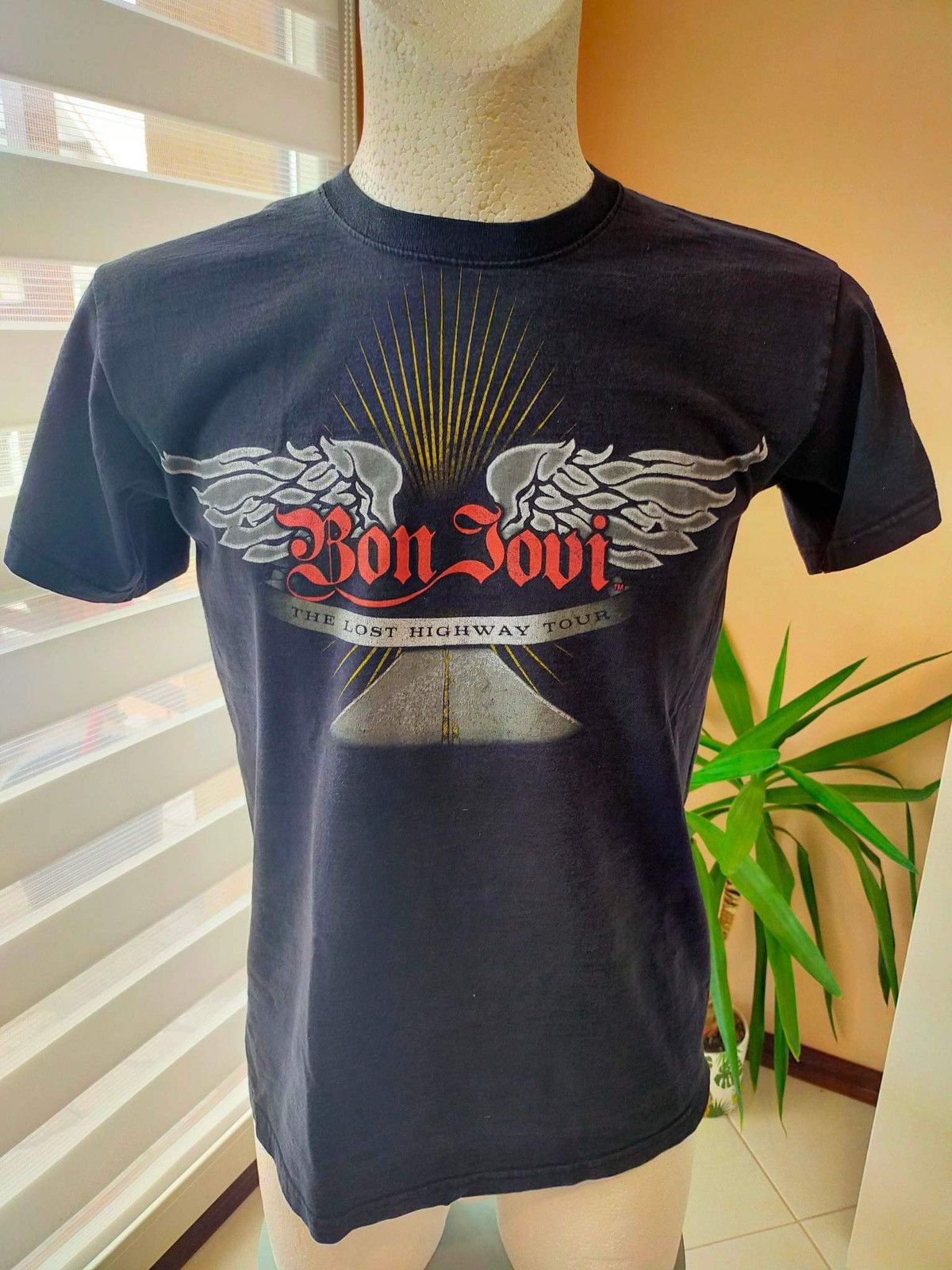 Bon Jovi the Lost Highway Tour merch vintage size M
