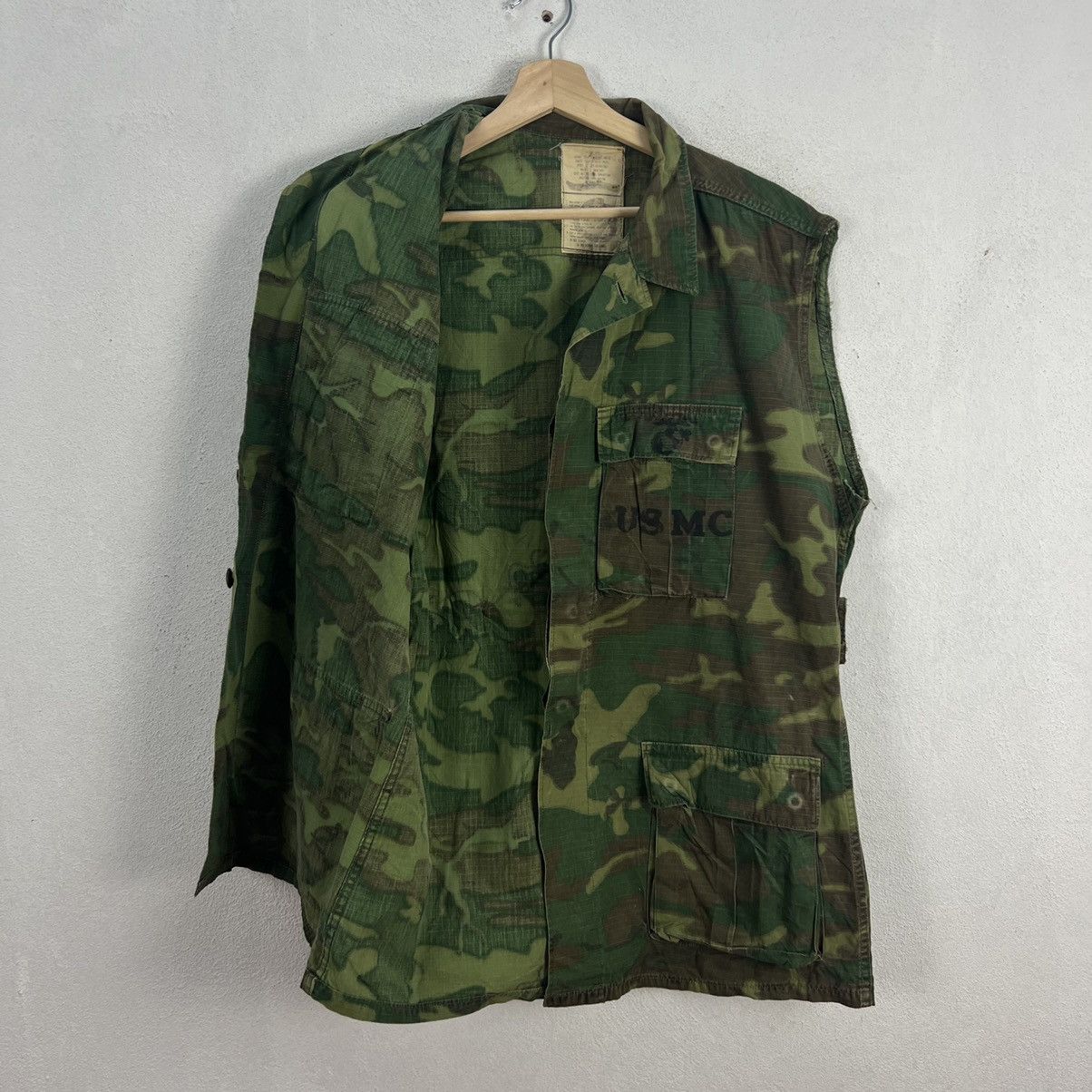 Vintage VINTAGE TANK TOP SLEEVELESS USMC MILITARY CAMO ARMY US Size US M / EU 48-50 / 2 - 11 Thumbnail