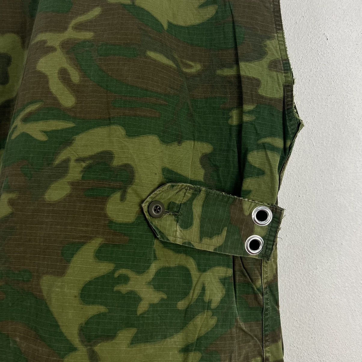 Vintage VINTAGE TANK TOP SLEEVELESS USMC MILITARY CAMO ARMY US Size US M / EU 48-50 / 2 - 10 Thumbnail