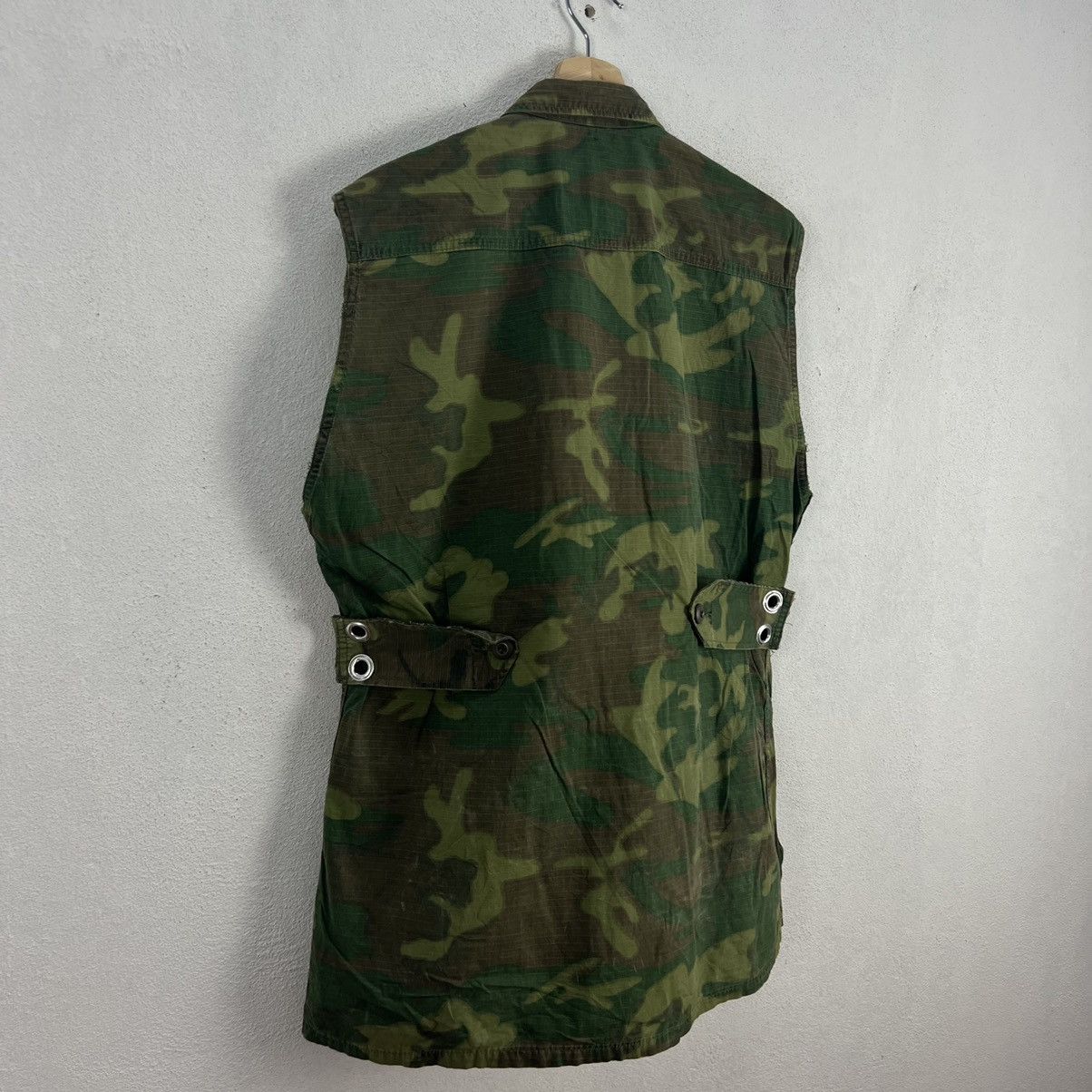 Vintage VINTAGE TANK TOP SLEEVELESS USMC MILITARY CAMO ARMY US Size US M / EU 48-50 / 2 - 9 Thumbnail