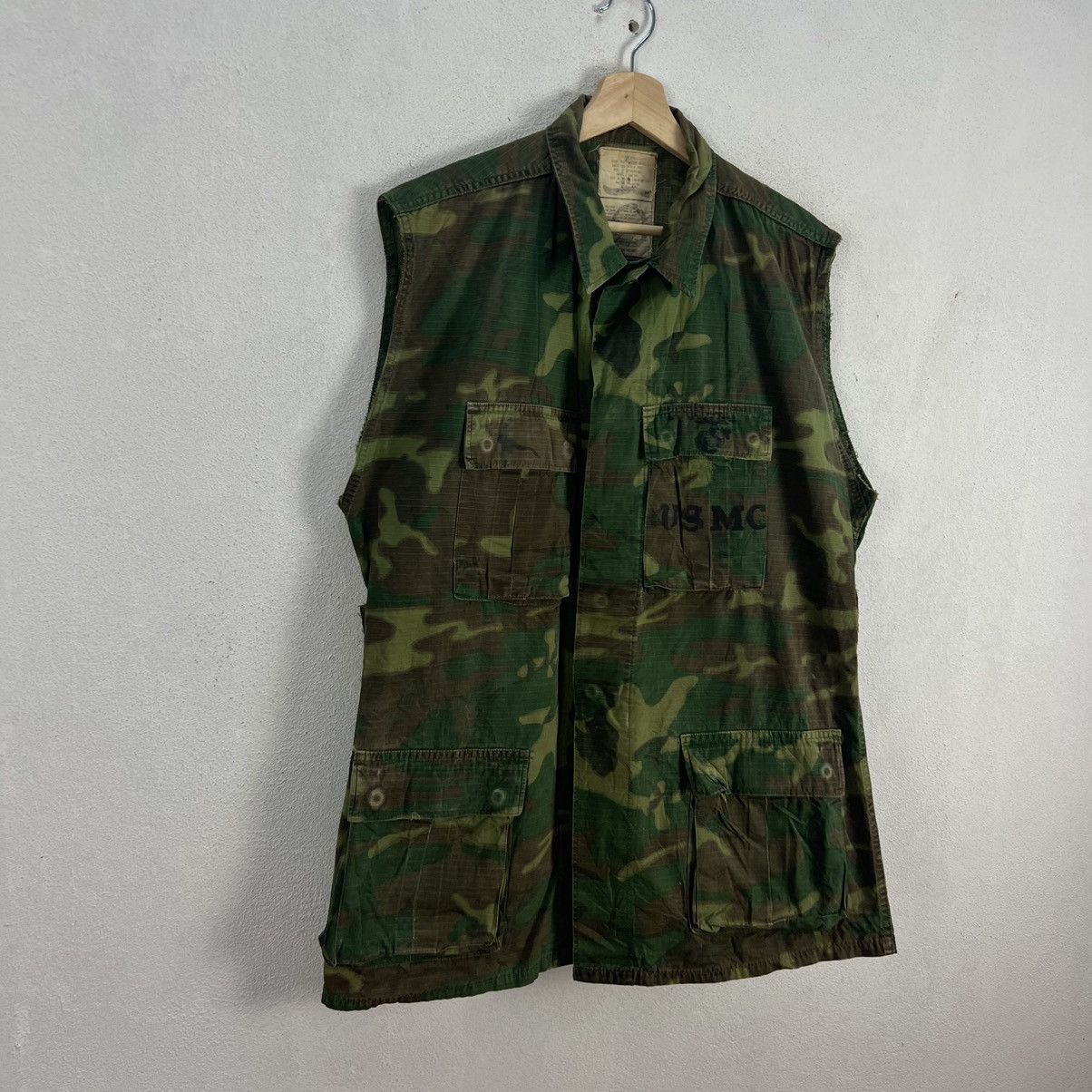 Vintage VINTAGE TANK TOP SLEEVELESS USMC MILITARY CAMO ARMY US Size US M / EU 48-50 / 2 - 2 Thumbnail