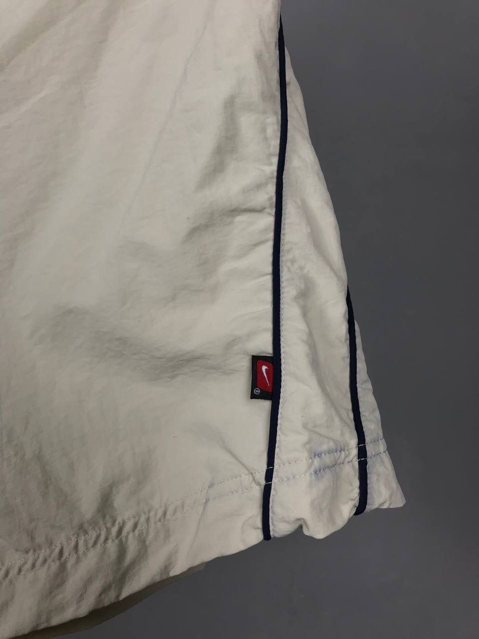 Nike × Vintage Nike swoosh streetwear vintage shorts Size US 34 / EU 50 - 7 Thumbnail