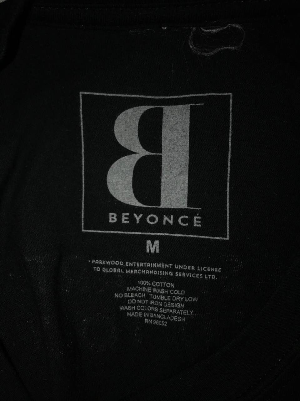 Band Tees Beyoncé 2014 vintage band pop tour tee Size US M / EU 48-50 / 2 - 4 Thumbnail