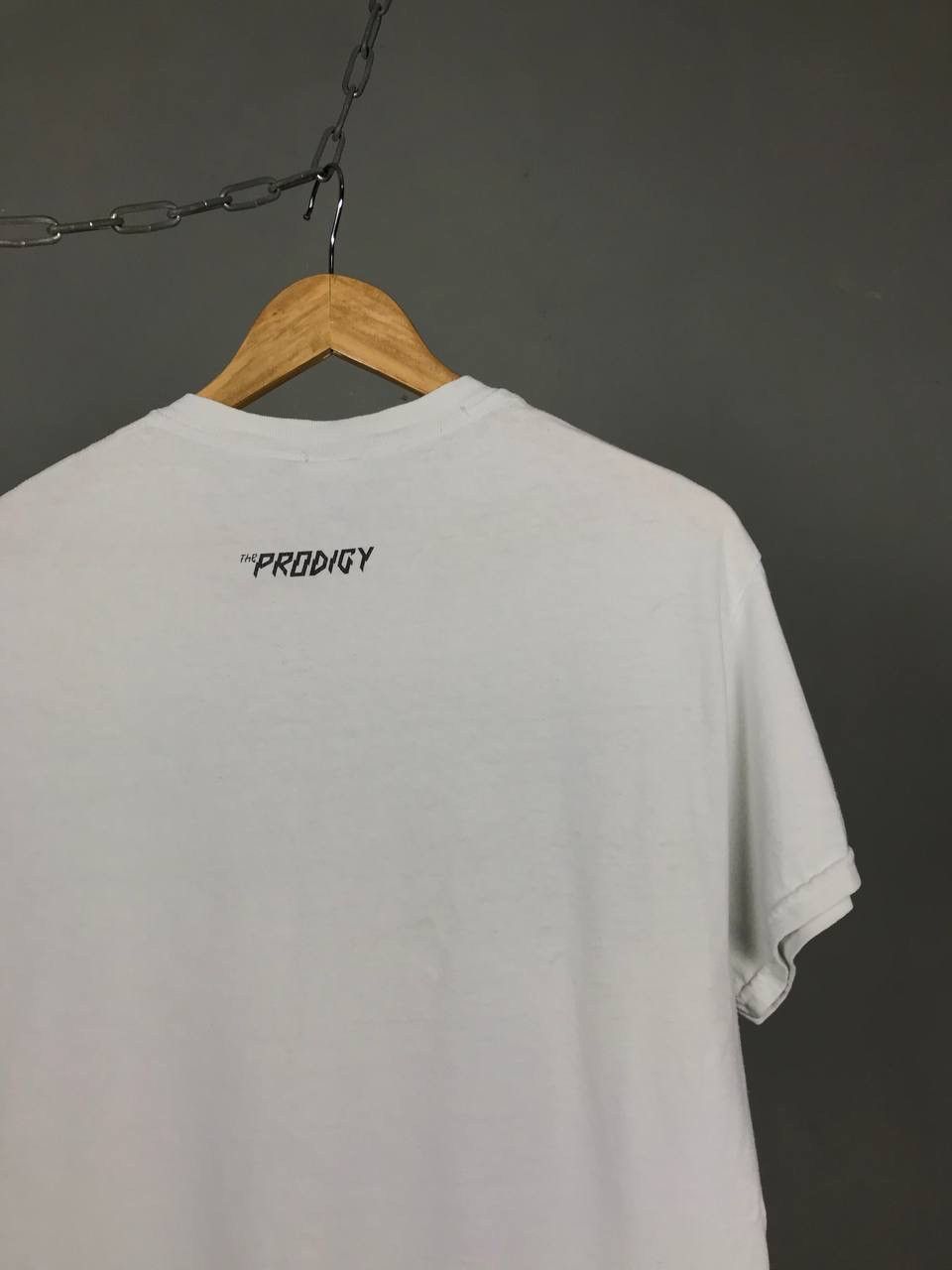 Band Tees Prodigy vintage rock band tee Size US M / EU 48-50 / 2 - 7 Thumbnail