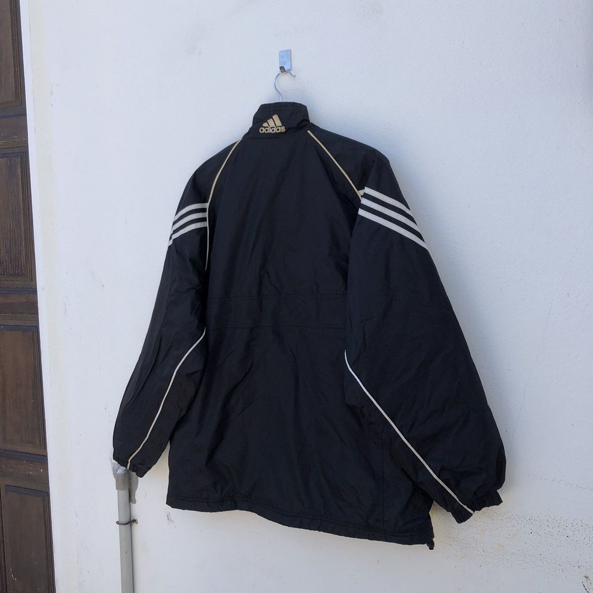 Adidas VINTAGE ADIDAS JACKET NICE DESIGN Size US L / EU 52-54 / 3 - 8 Thumbnail