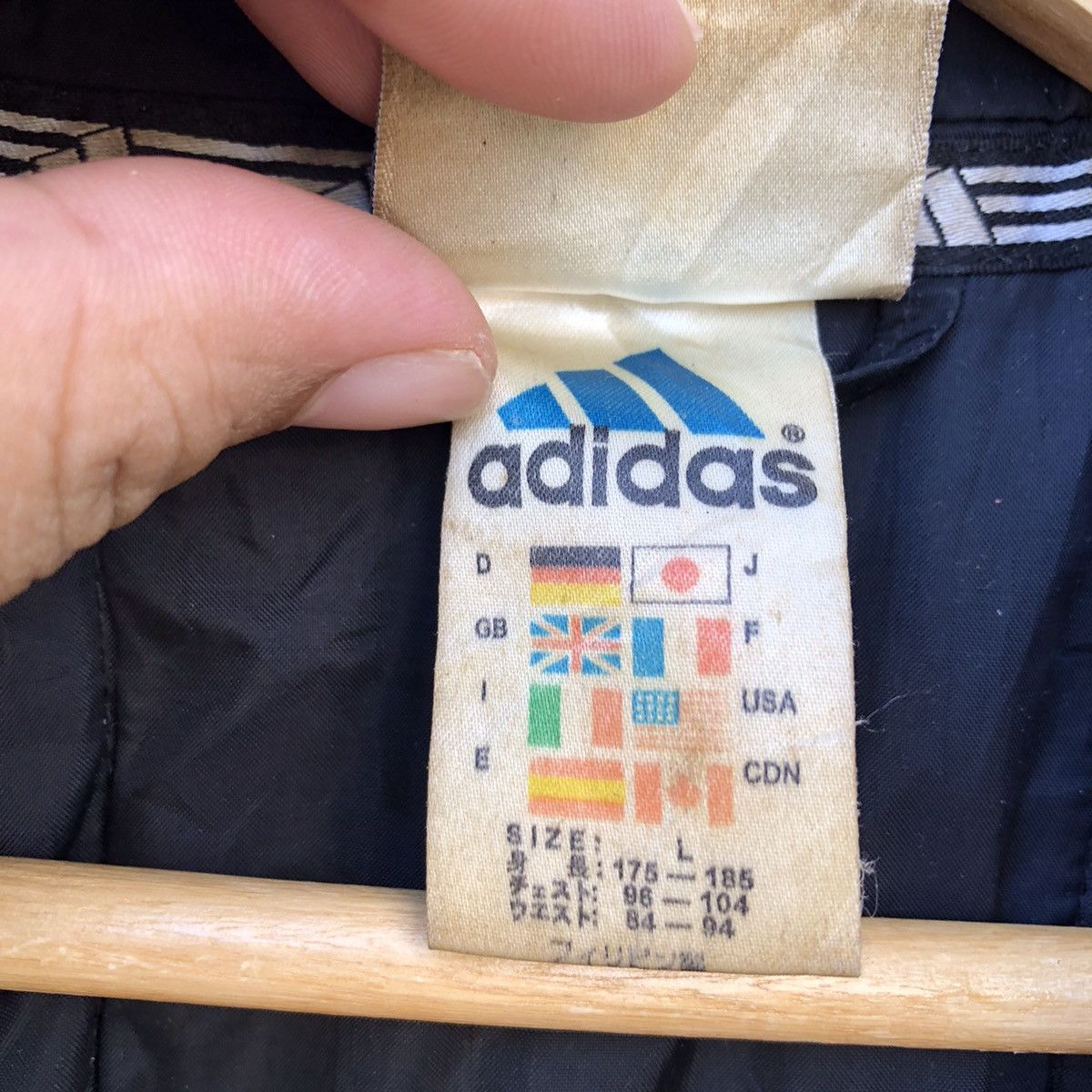 Adidas VINTAGE ADIDAS JACKET NICE DESIGN Size US L / EU 52-54 / 3 - 11 Thumbnail