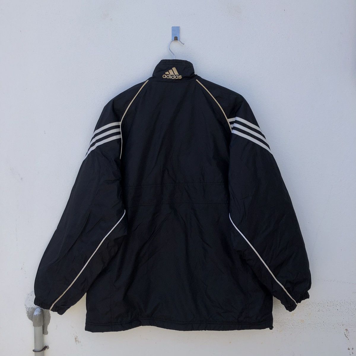 Adidas VINTAGE ADIDAS JACKET NICE DESIGN Size US L / EU 52-54 / 3 - 7 Thumbnail