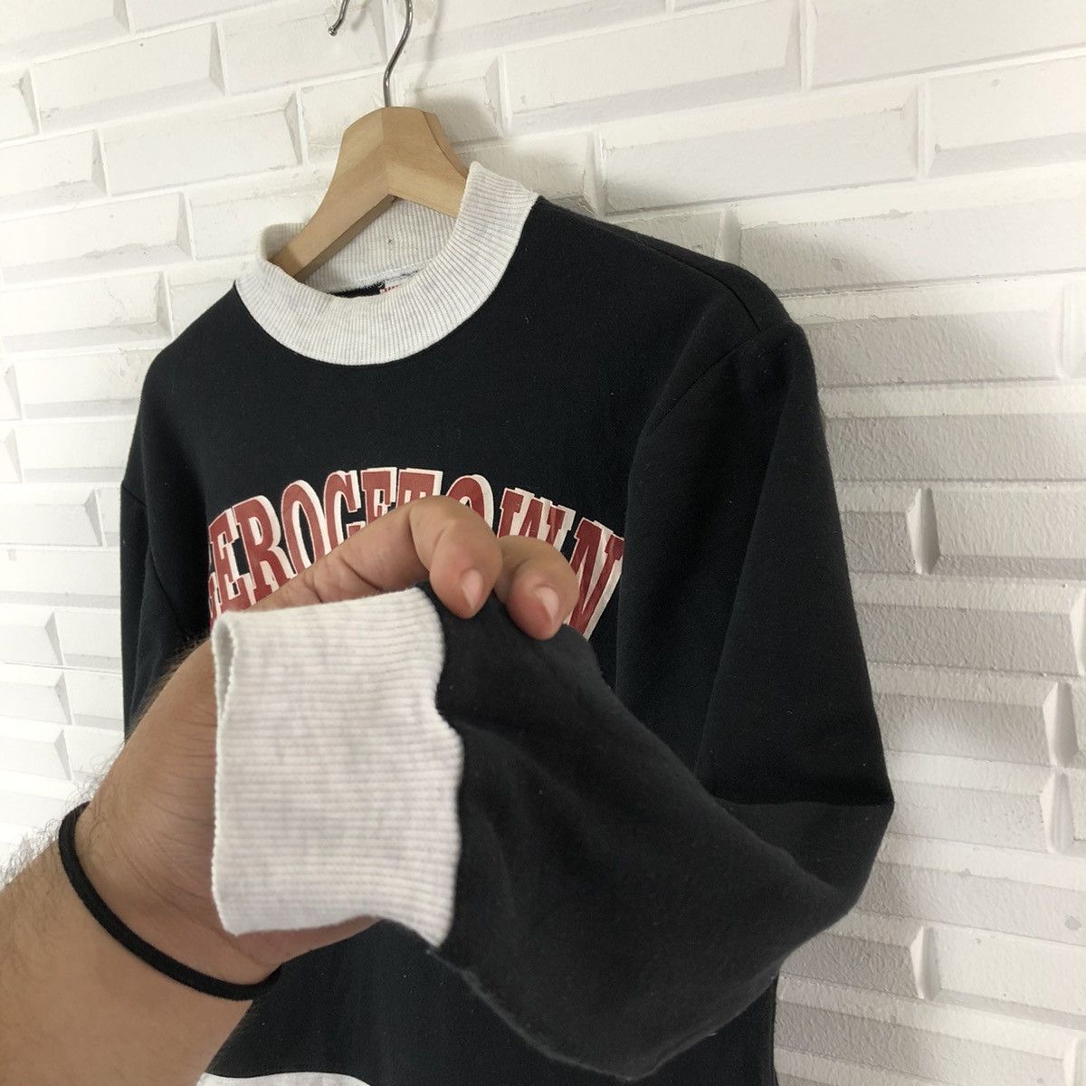 Japanese Brand GEROGETOWN HOYAS UNIVERSITY SWEATSHIRT BIG LOGO Size US S / EU 44-46 / 1 - 5 Thumbnail