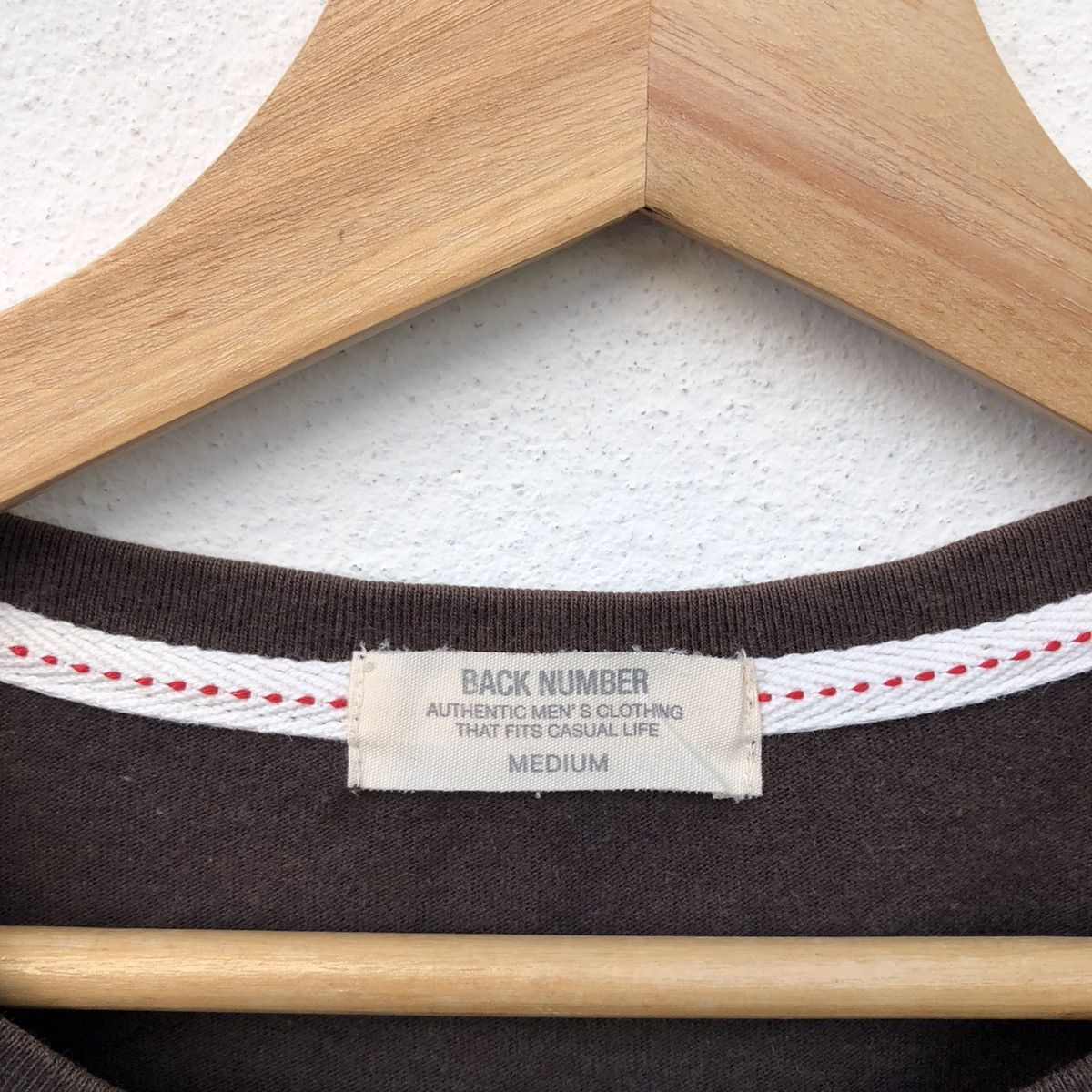 Japanese Brand BACK NUMBER BIG LOGO SHORT SLEEVE T-SHIRT Size US M / EU 48-50 / 2 - 6 Thumbnail