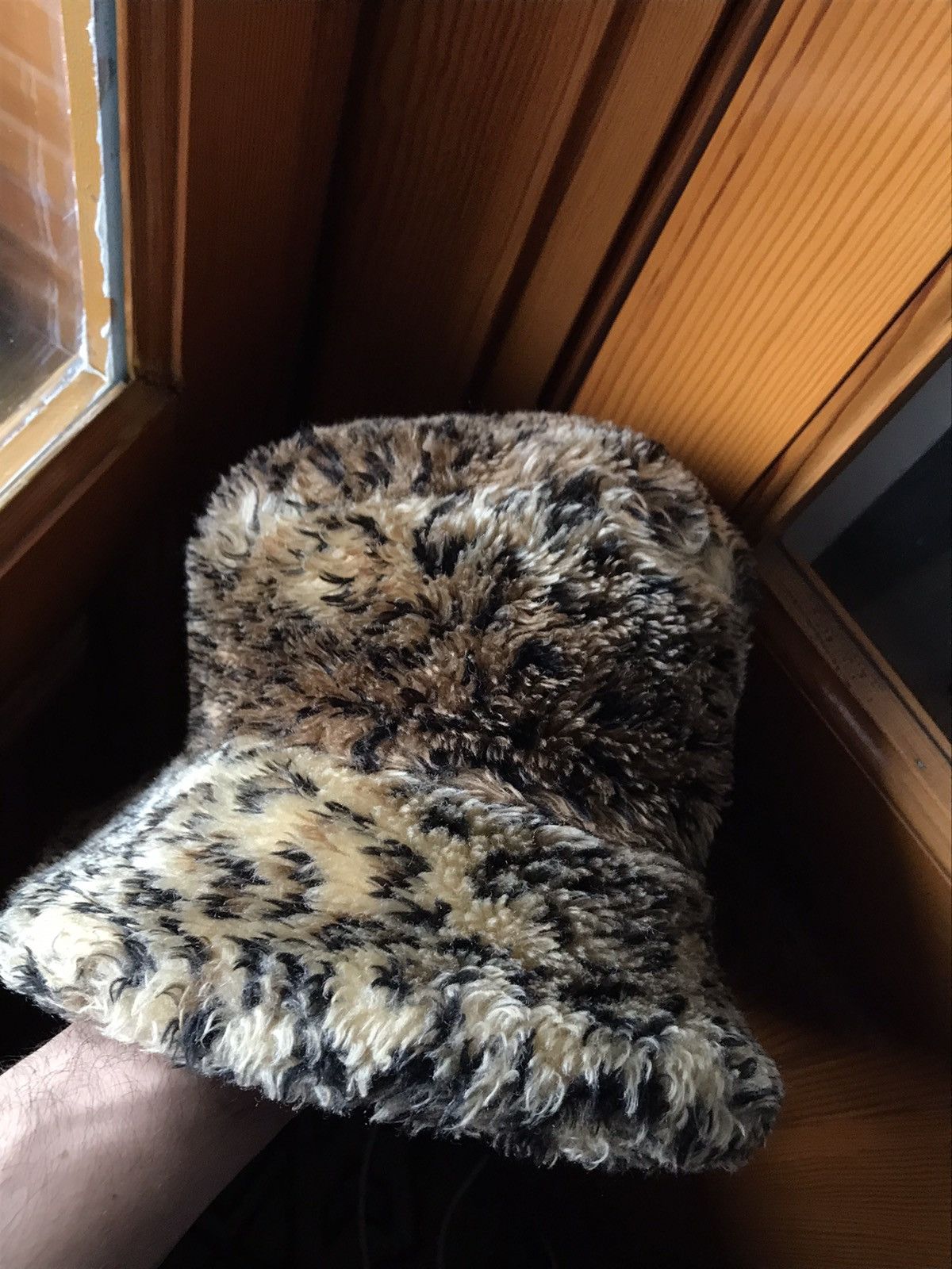 Other R.I. Clothing Company Leopard Bucket Winter Hats Casual Size 38 - 13 Thumbnail