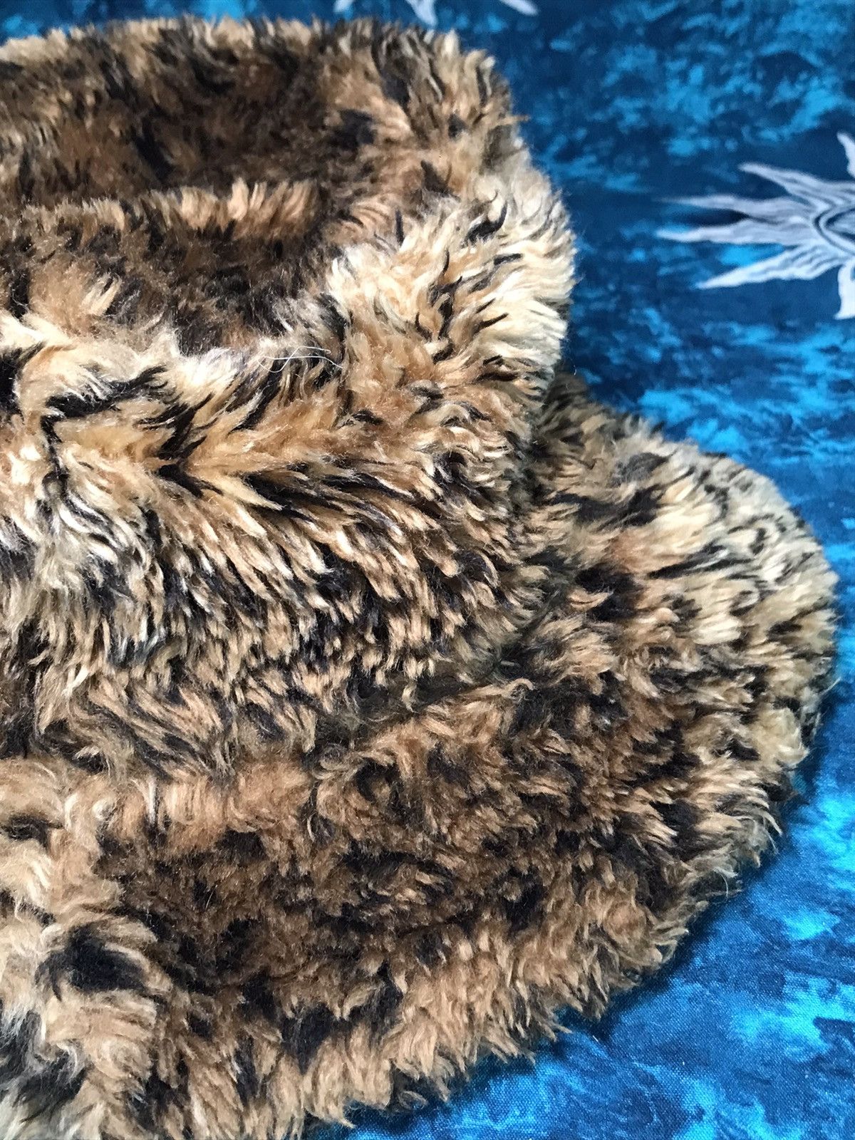 Other R.I. Clothing Company Leopard Bucket Winter Hats Casual Size 38 - 8 Thumbnail