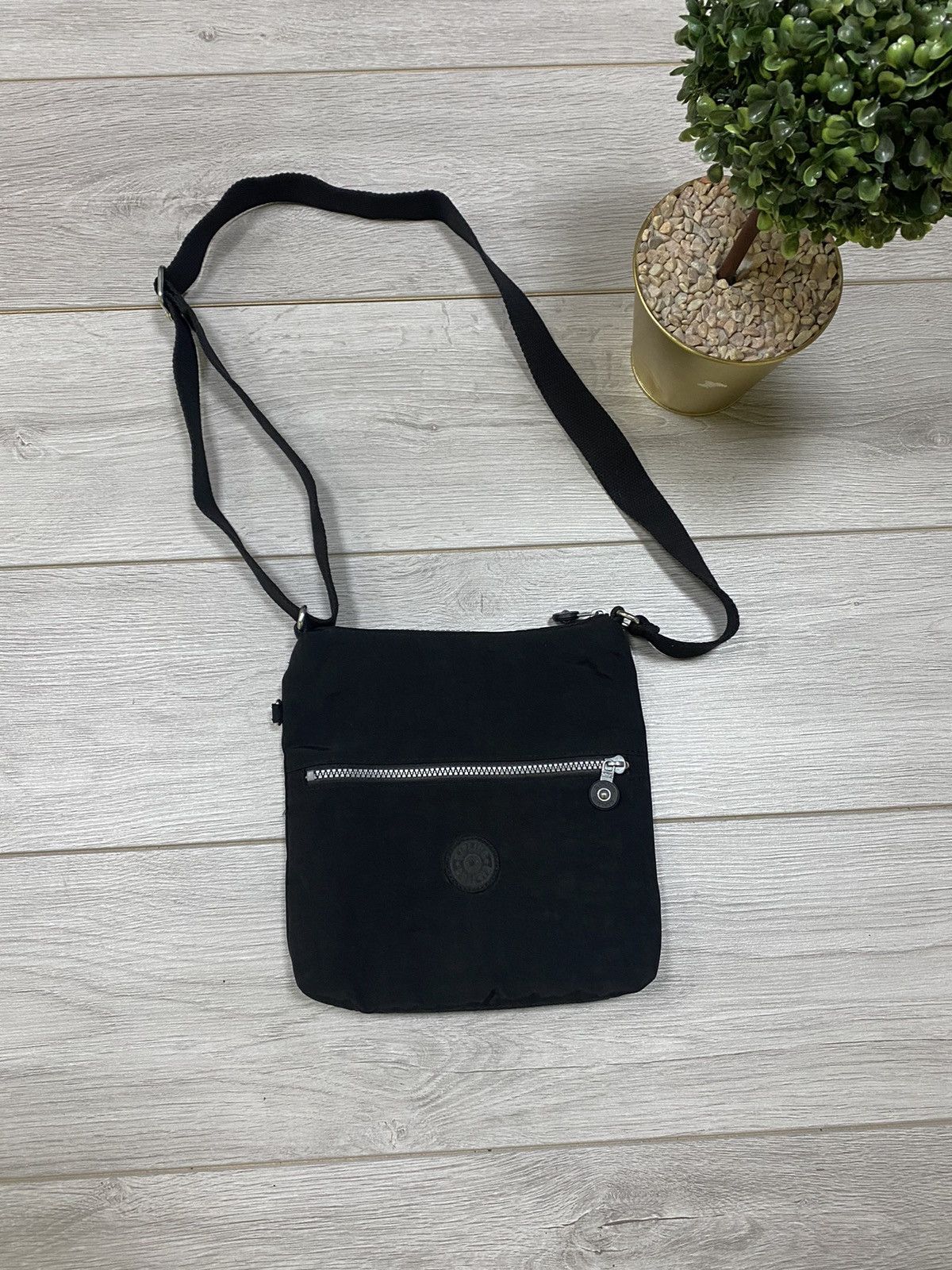 Vintage Kipling vintage nylon shoulder monkey bag Size ONE SIZE - 1 Thumbnail