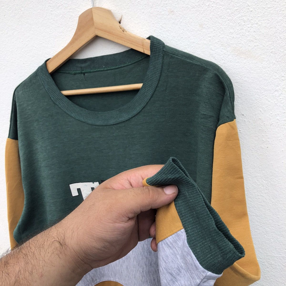 Japanese Brand × Vintage MULTI COLOUR BOX SWEATSHIRT TOP PLAY BIG LOGO Size US M / EU 48-50 / 2 - 5 Thumbnail