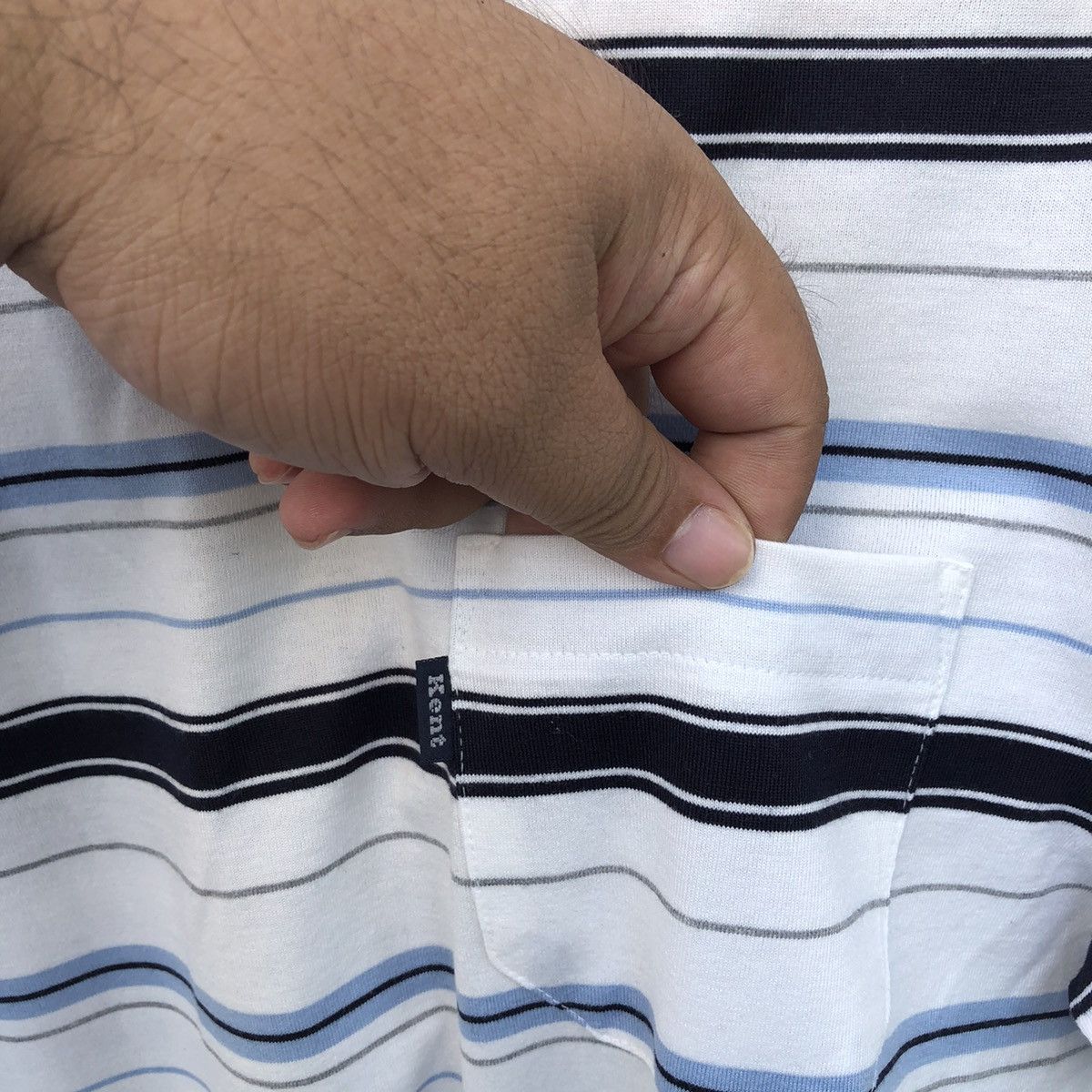 Japanese Brand STRIPE DESIGN KENT SHORT SLEEVE T-SHIRT Size US L / EU 52-54 / 3 - 4 Thumbnail