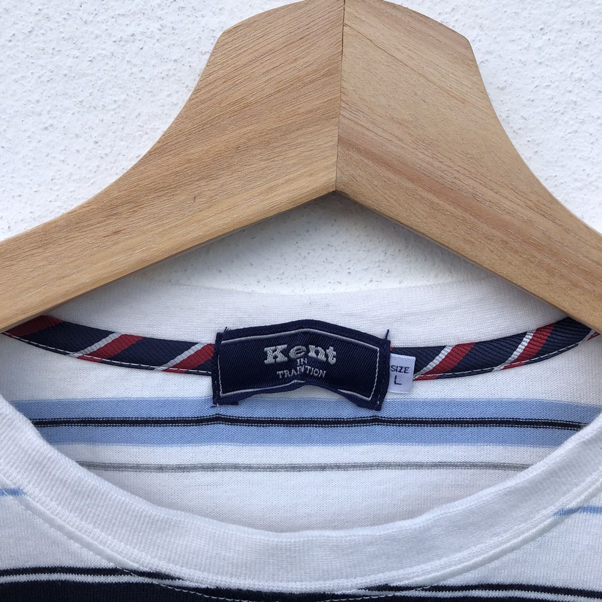 Japanese Brand STRIPE DESIGN KENT SHORT SLEEVE T-SHIRT Size US L / EU 52-54 / 3 - 6 Thumbnail
