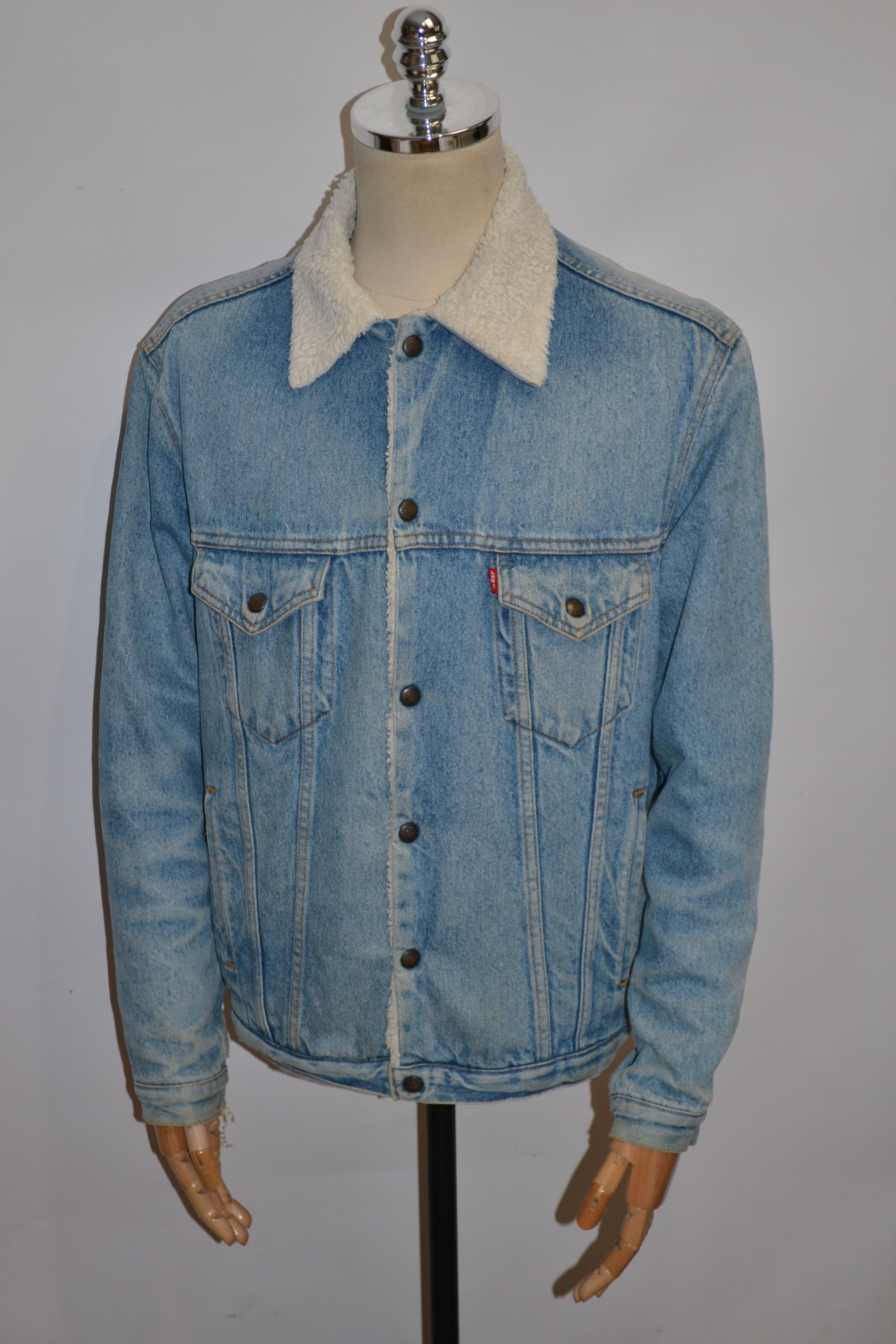 Levi's LEVI'S Sherpa Jacket Size M Size US M / EU 48-50 / 2 - 1 Thumbnail