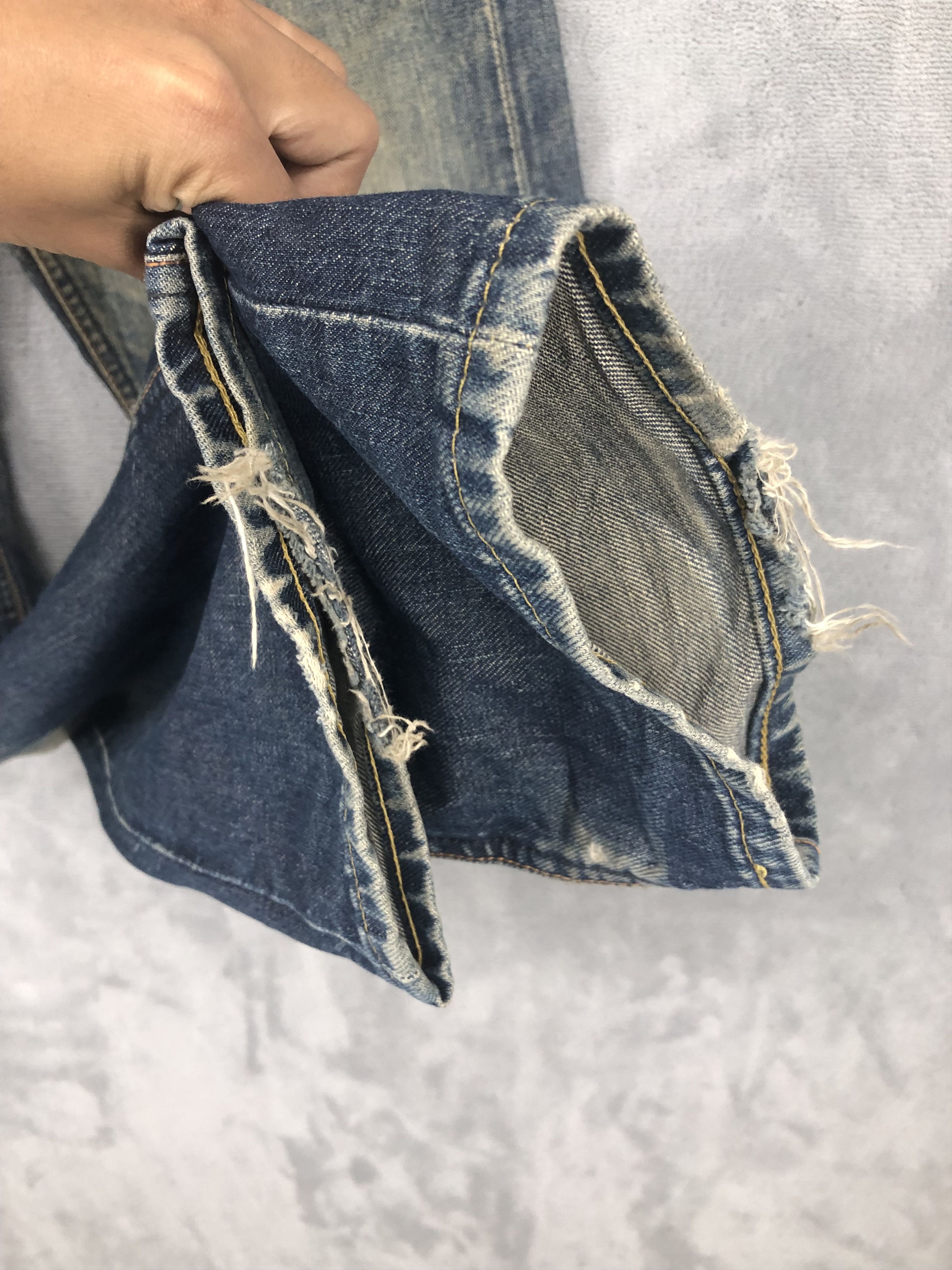 Jean × Lee × Vintage Vintage Lee Distressed Denim Jeans 32x32 Size US 32 / EU 48 - 7 Thumbnail