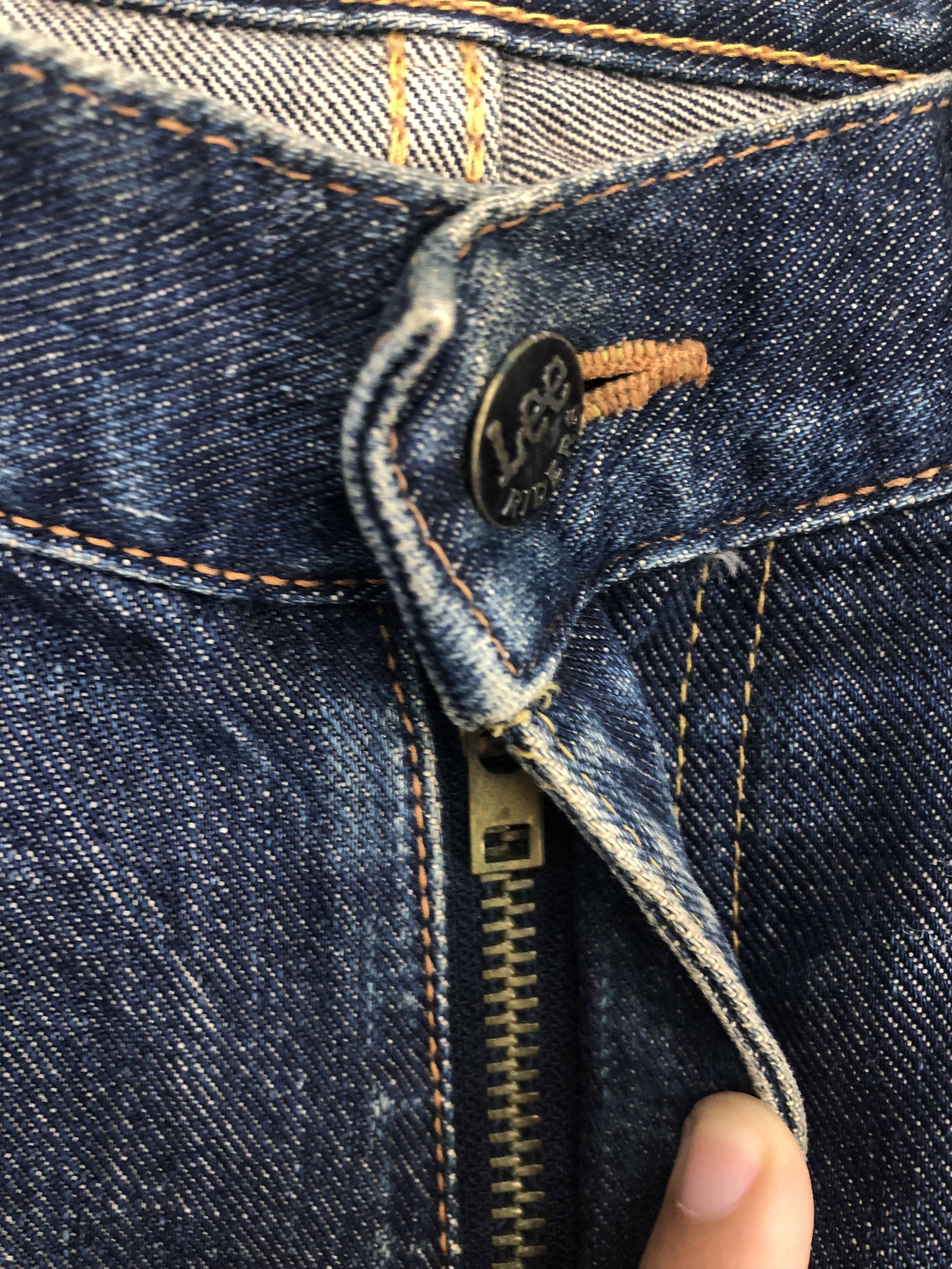 Jean × Lee × Vintage Vintage Lee Distressed Denim Jeans 32x32 Size US 32 / EU 48 - 4 Thumbnail