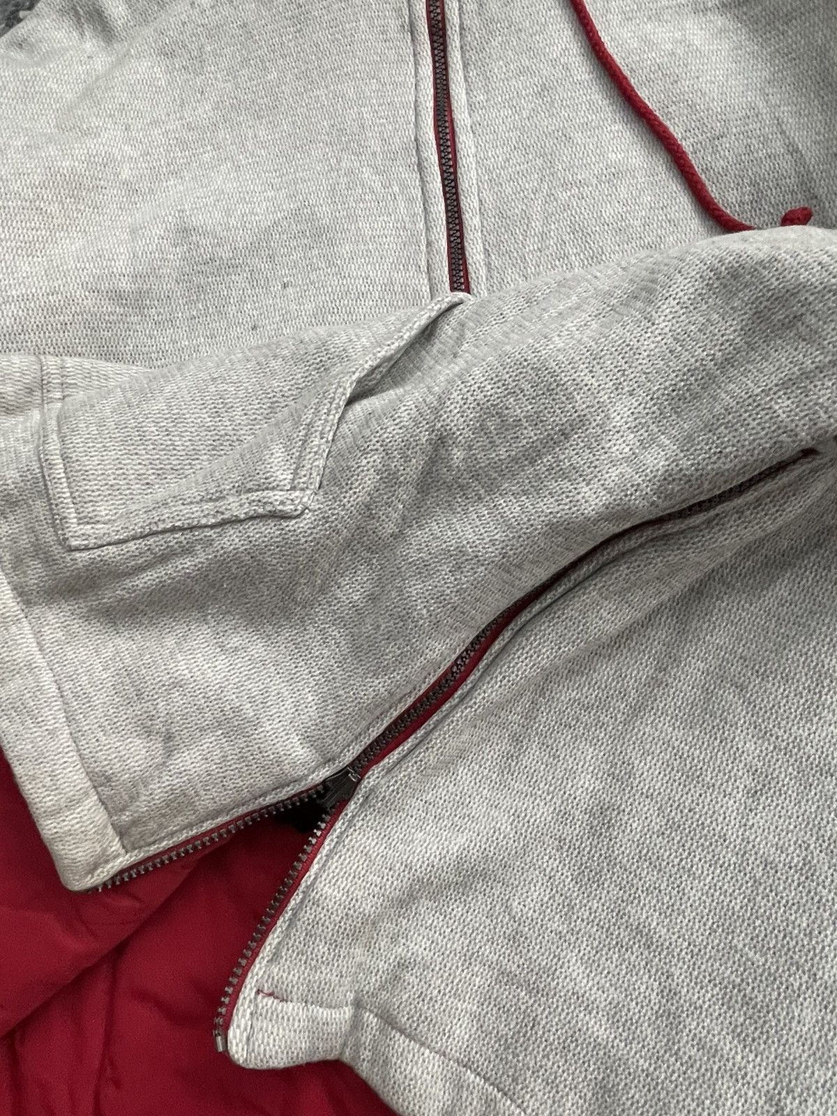Adidas Vintage Adidas Reverseable Pullover Size US L / EU 52-54 / 3 - 19 Thumbnail