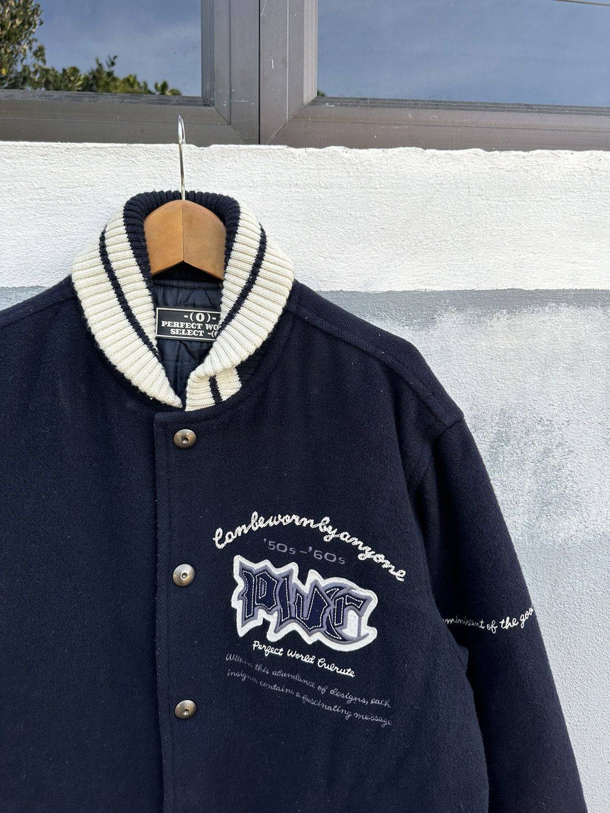 Vintage Perfect world wool varsity jacket Size US L / EU 52-54 / 3 - 2 Thumbnail