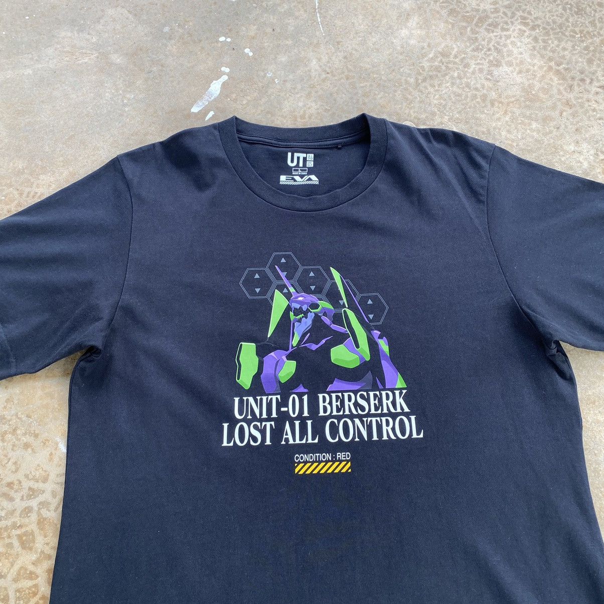 Japanese Brand Anime Neon Genesis Evangelion By uniqlo Tshirt Size US M / EU 48-50 / 2 - 3 Thumbnail