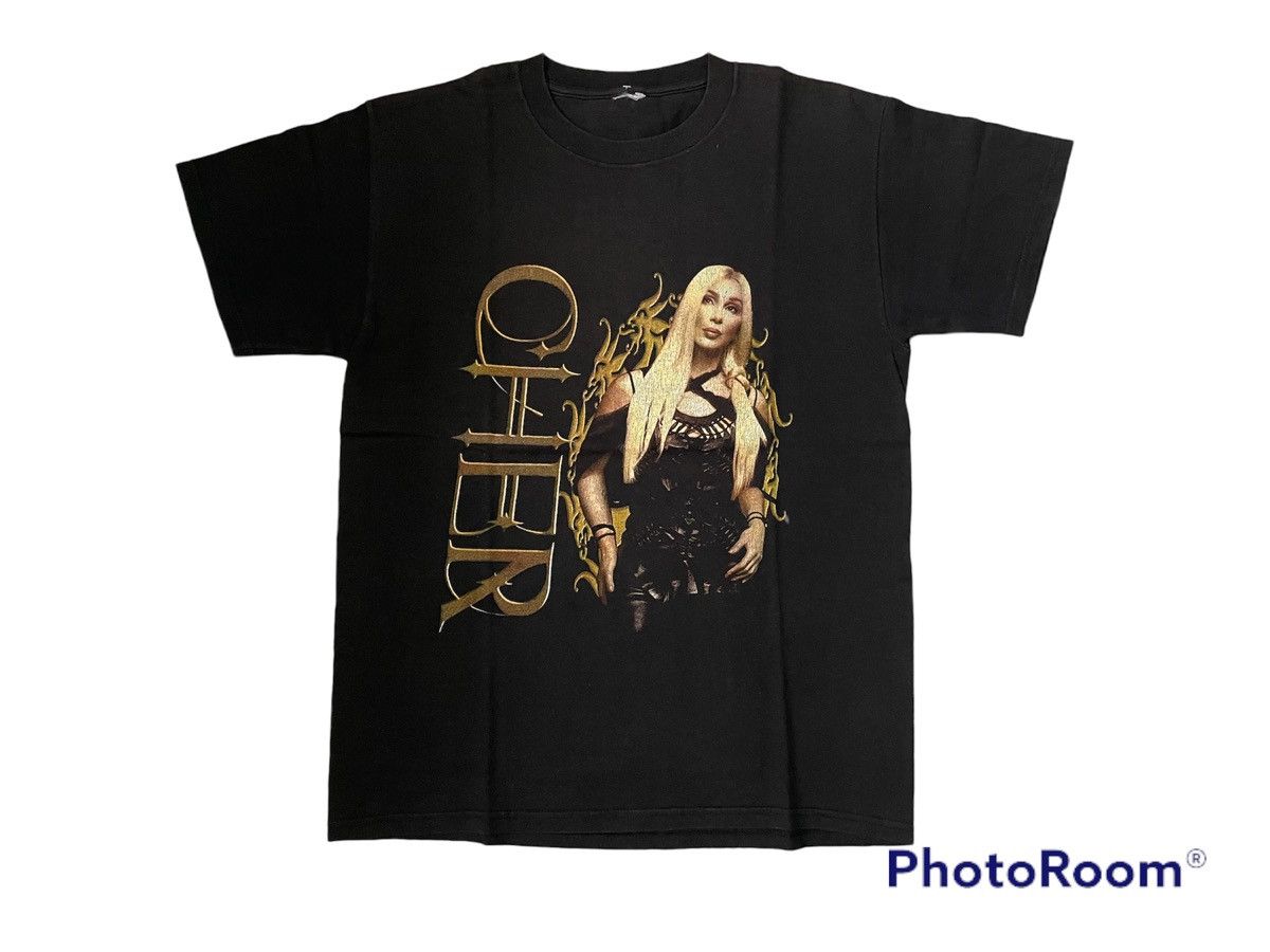 image of Rock T Shirt x Tour Tee Vintage Y2K Solo Singer Cher Farewell Tour 2003 T-Shirt in Black (Size Larg