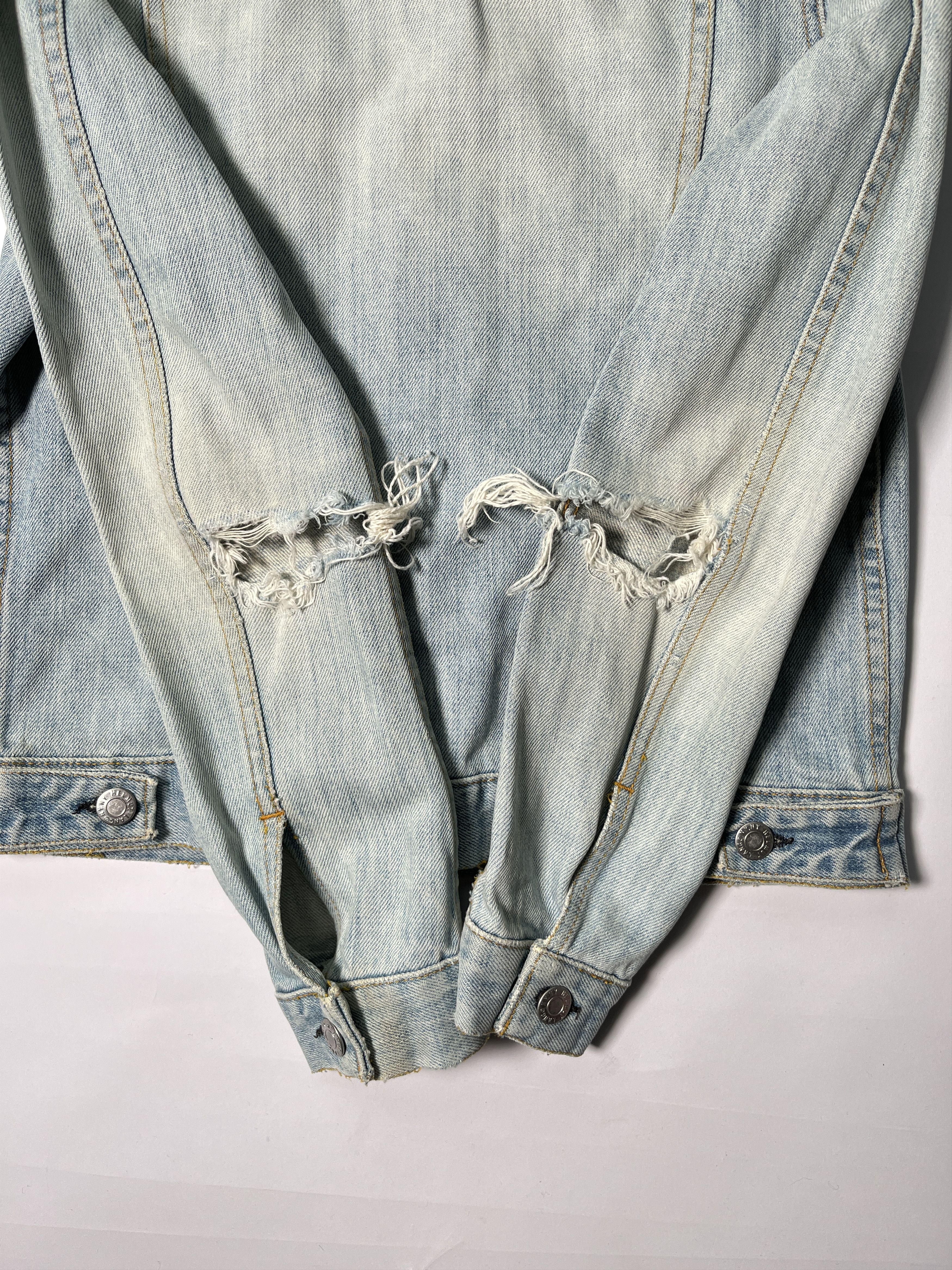 Helmut Lang ⚡️QUICK SALE⚡️1990's Helmut Lang Distressed Denim Jacket Size US XS / EU 42 / 0 - 7 Thumbnail