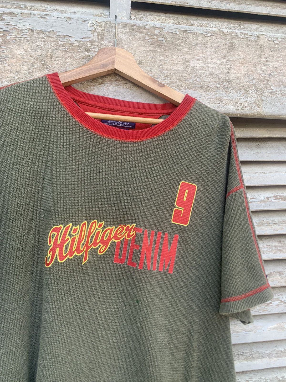 Vintage THRASHED TOMMY HILFIGER Knit Fabric Tshirt Size US L / EU 52-54 / 3 - 4 Thumbnail