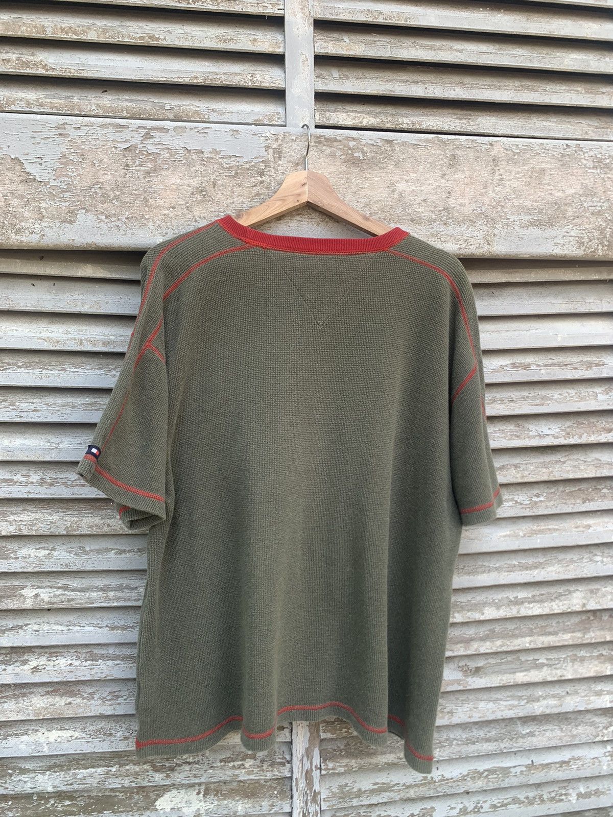 Vintage THRASHED TOMMY HILFIGER Knit Fabric Tshirt Size US L / EU 52-54 / 3 - 6 Thumbnail