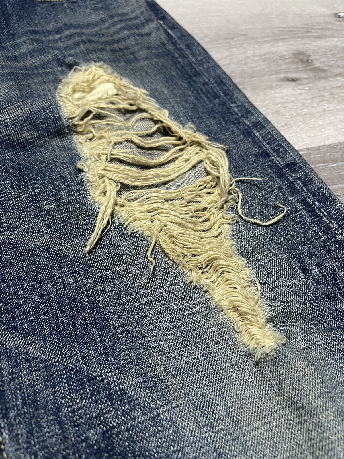 Beams Plus × Japanese Brand Vintage Beams Distressed Denim Jeans Size US 30 / EU 46 - 4 Thumbnail
