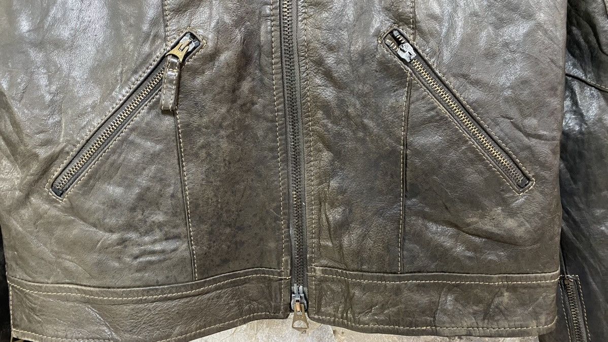 Armani Vintage Armani Jeans Distressed Leather Jacket Size US M / EU 48-50 / 2 - 3 Thumbnail