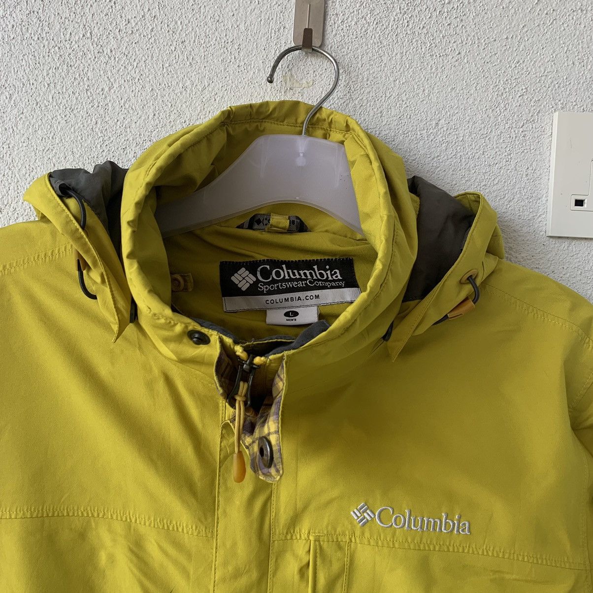 Columbia × Goretex COLUMBIA X GORETAX jacket.. hiking jacket hoodie jacket Size US L / EU 52-54 / 3 - 7 Thumbnail