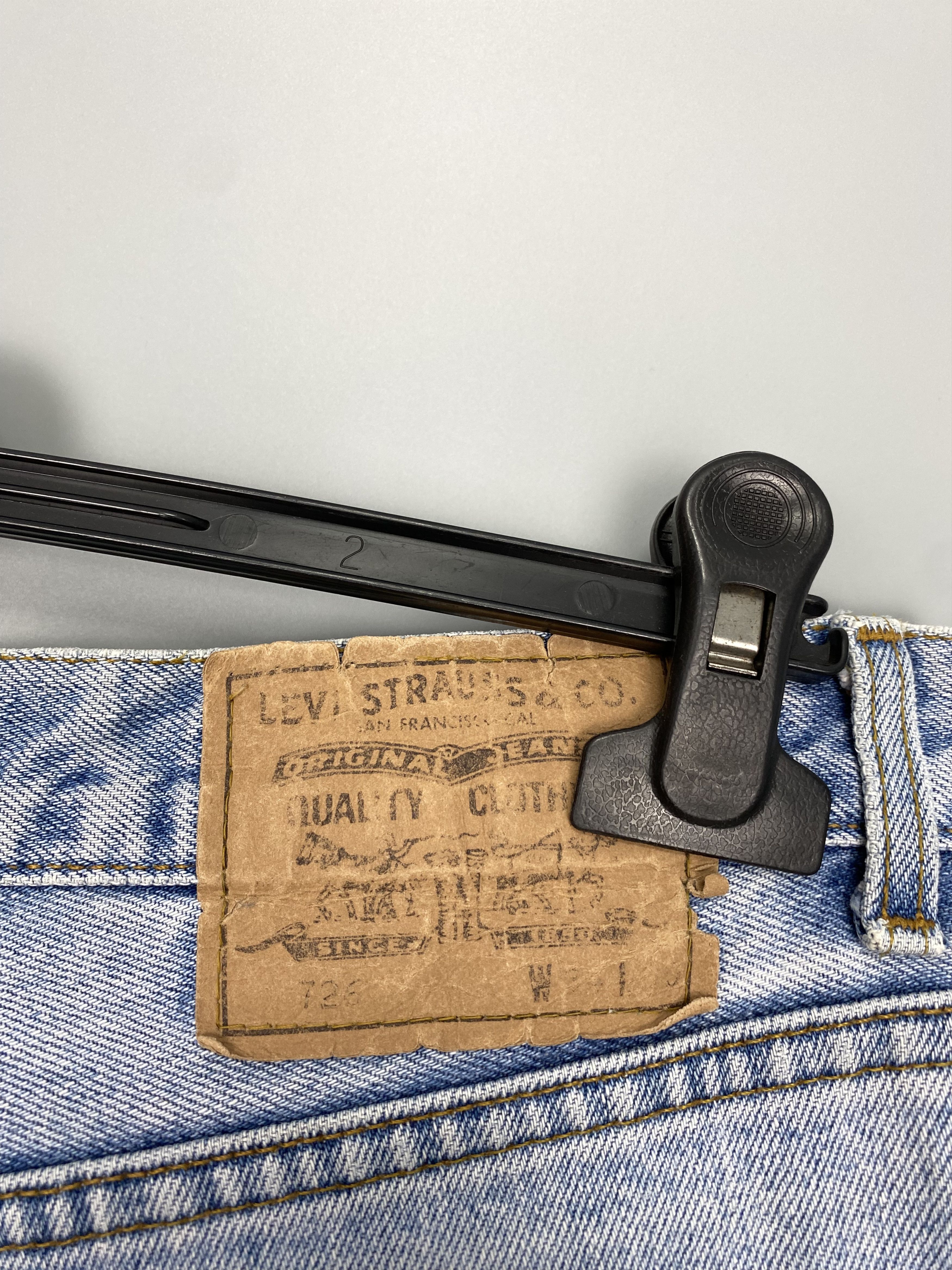 Levi's Vintage LEVIS 725 Patchwork Denim Jeans Orange Tab W34 L30 Size US 34 / EU 50 - 11 Thumbnail