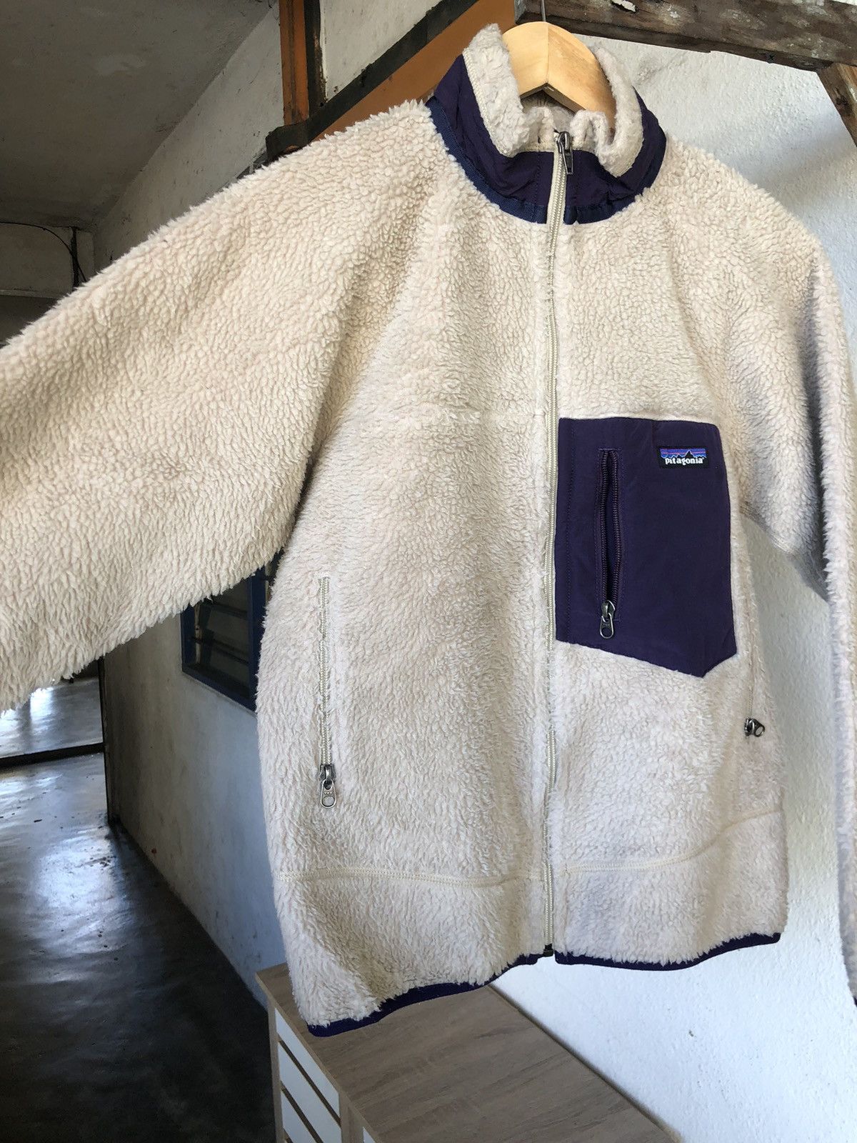 Patagonia Vintage Patagonia Deep Pile Fleece Jackets Like Undercover Size US XS / EU 42 / 0 - 15 Thumbnail