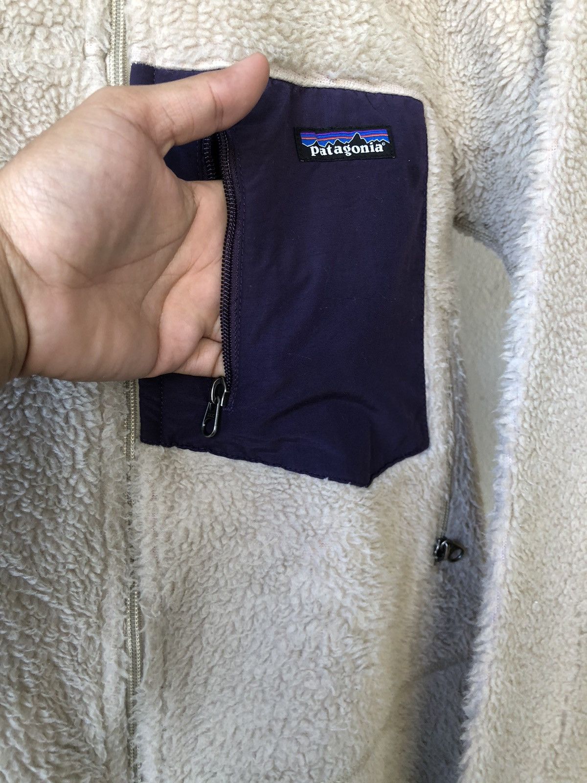 Patagonia Vintage Patagonia Deep Pile Fleece Jackets Like Undercover Size US XS / EU 42 / 0 - 13 Thumbnail