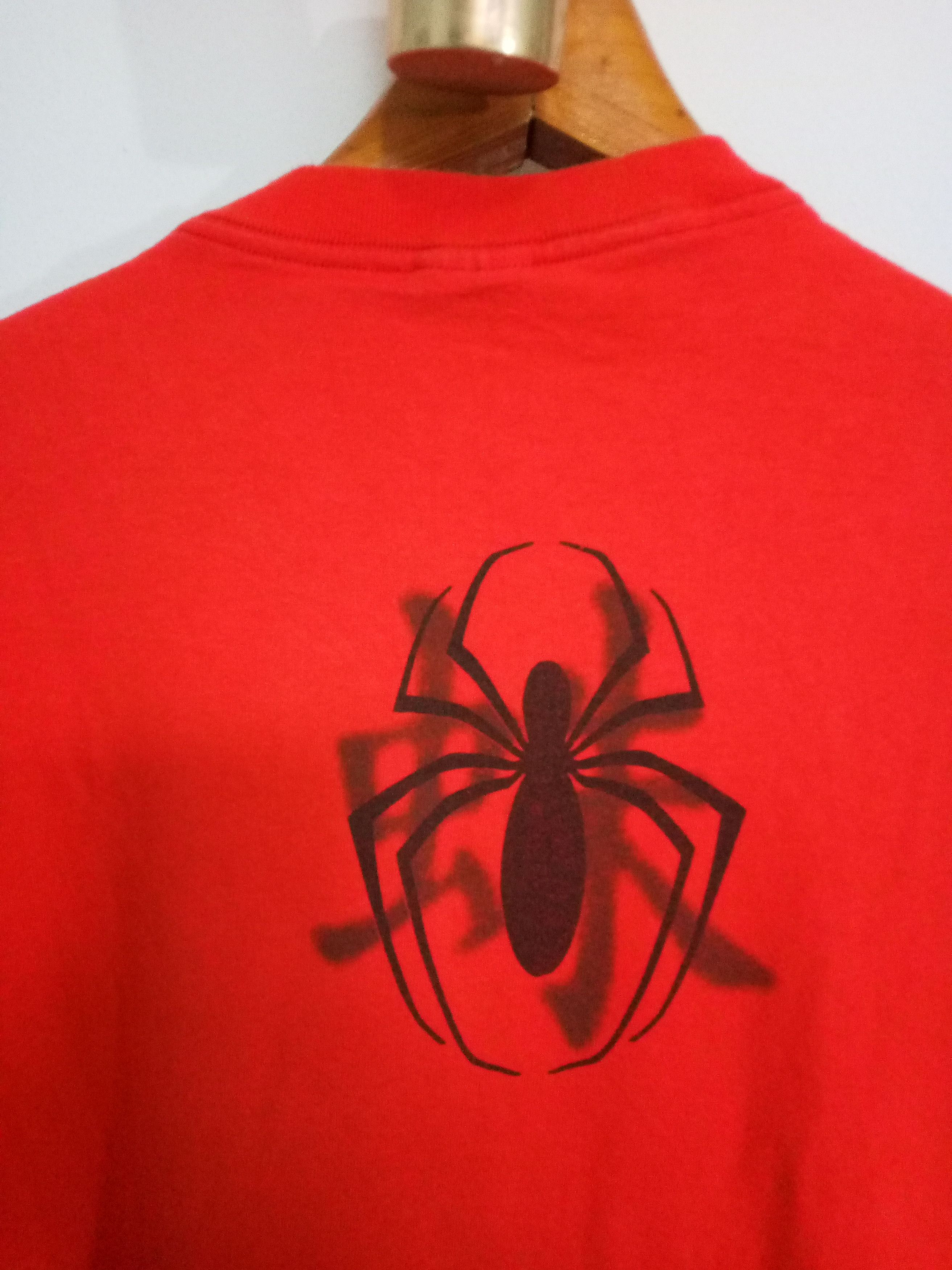 Marvel Comics Vintage Spiderman Tshirt 2001 Marvel fruit of the loom Size US L / EU 52-54 / 3 - 7 Thumbnail