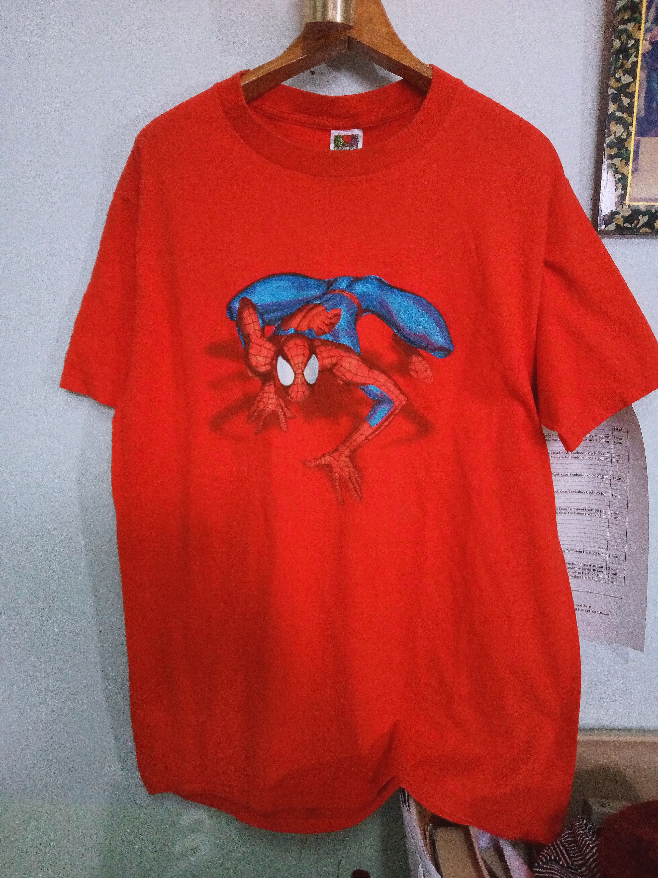 Marvel Comics Vintage Spiderman Tshirt 2001 Marvel fruit of the loom Size US L / EU 52-54 / 3 - 1 Thumbnail