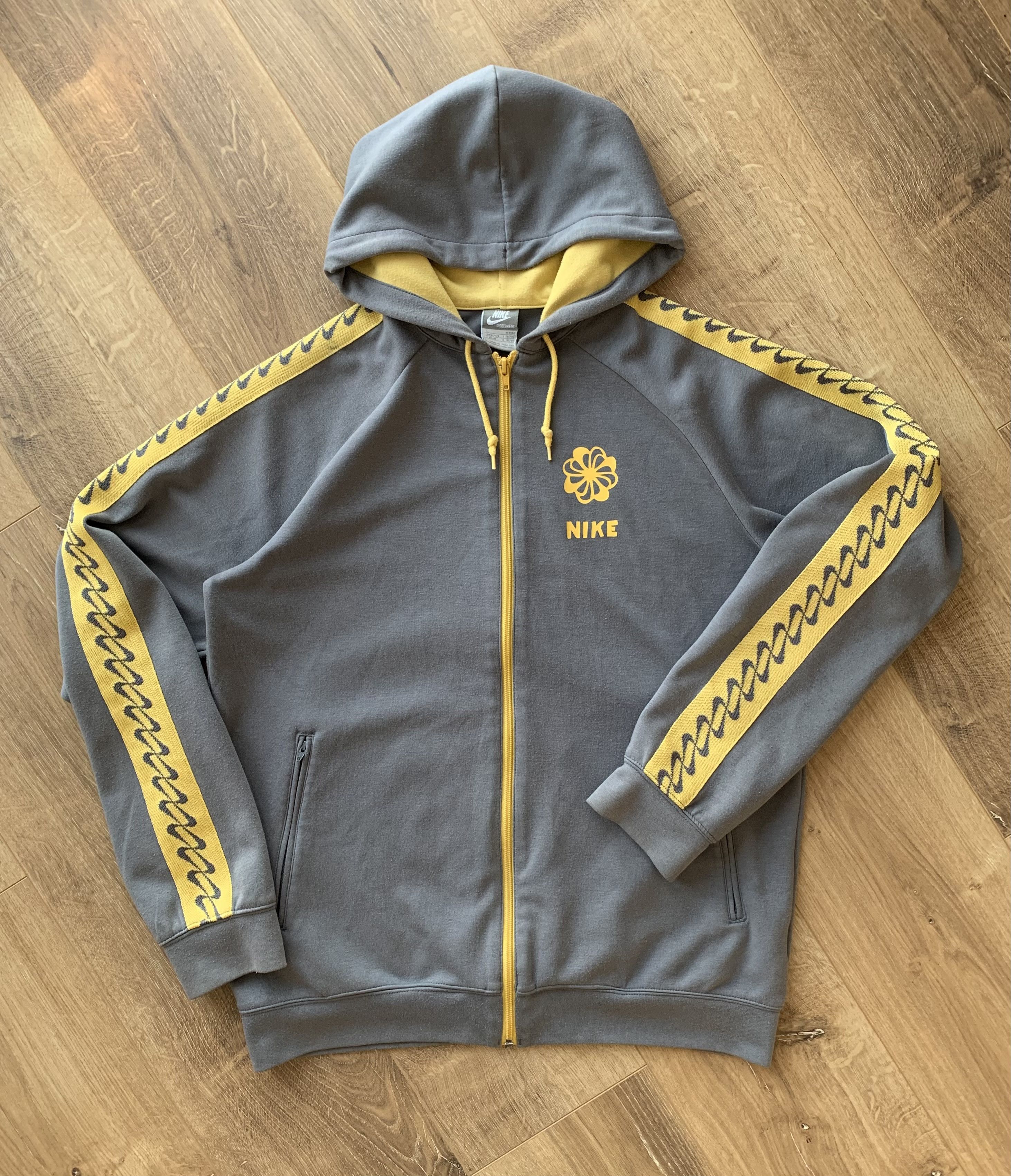 Nike Vintage Nike stripes swoosh hoodie Size US L / EU 52-54 / 3 - 2 Thumbnail