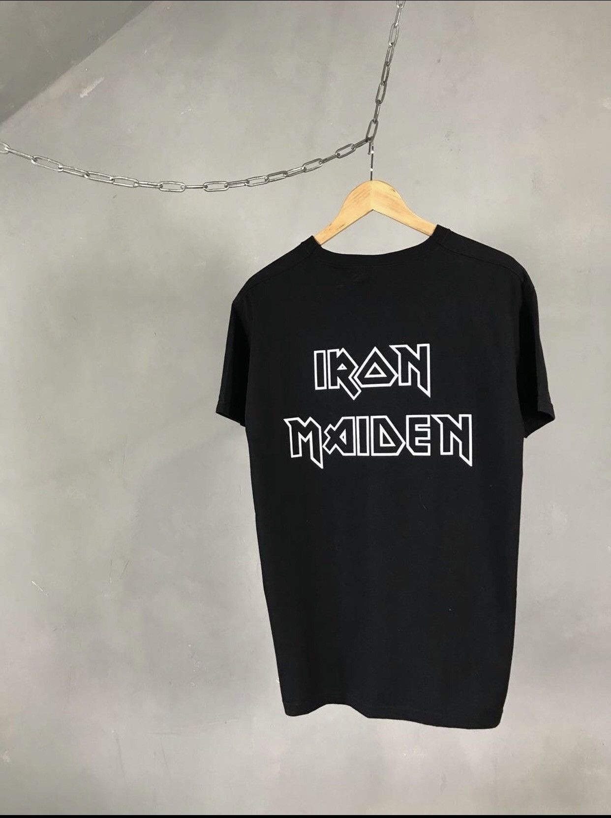 Band Tees Iron Maiden vintage rock band tee Size US L / EU 52-54 / 3 - 5 Thumbnail