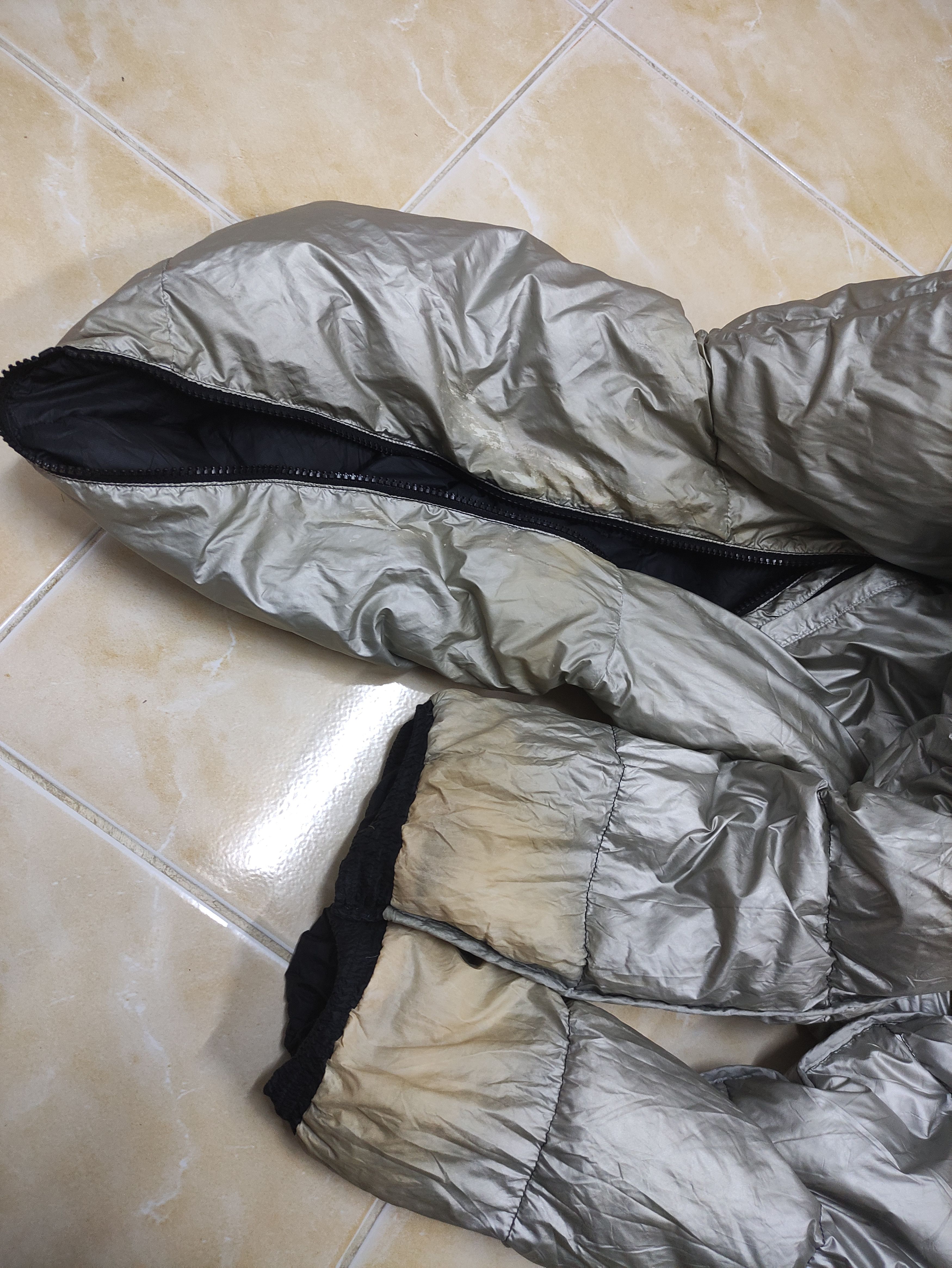 Emporio Armani EMPORIO ARMANI FULL ZIPPER HOODIE DOWN JACKET Size US S / EU 44-46 / 1 - 5 Thumbnail