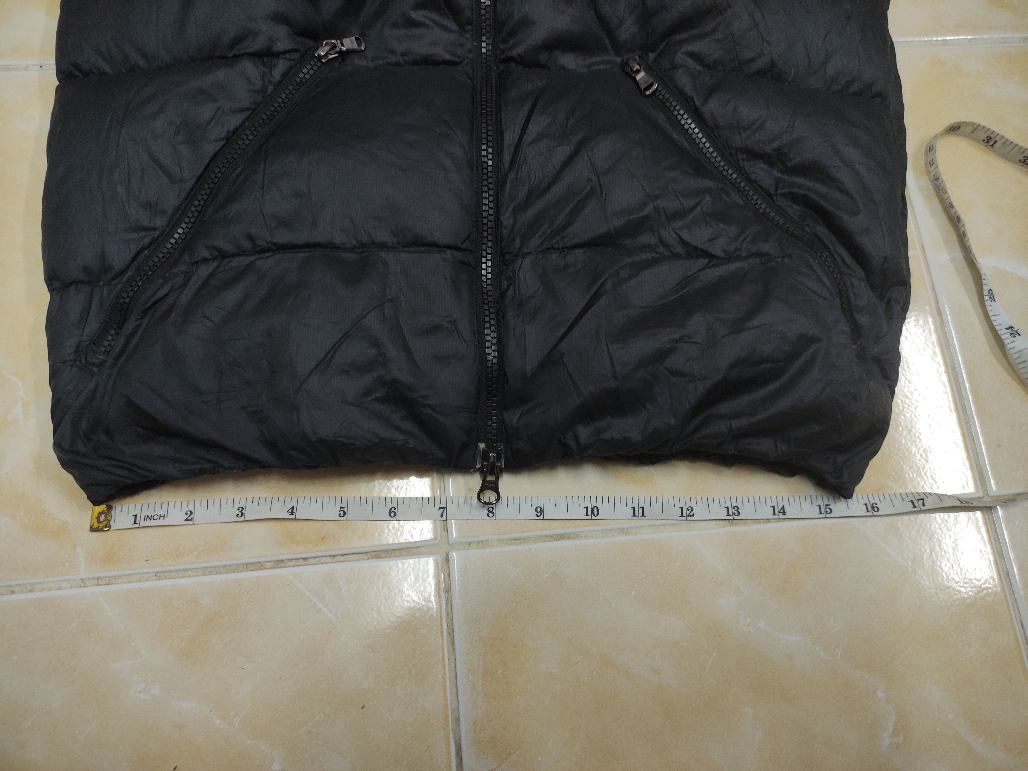 Emporio Armani EMPORIO ARMANI FULL ZIPPER HOODIE DOWN JACKET Size US S / EU 44-46 / 1 - 20 Thumbnail