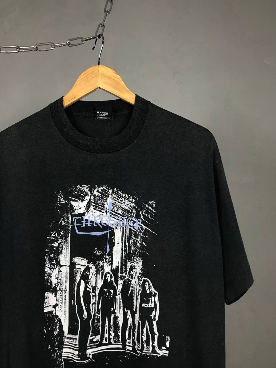Band Tees Thresher American vintage made in USA rock band tee Size US XL / EU 56 / 4 - 2 Thumbnail
