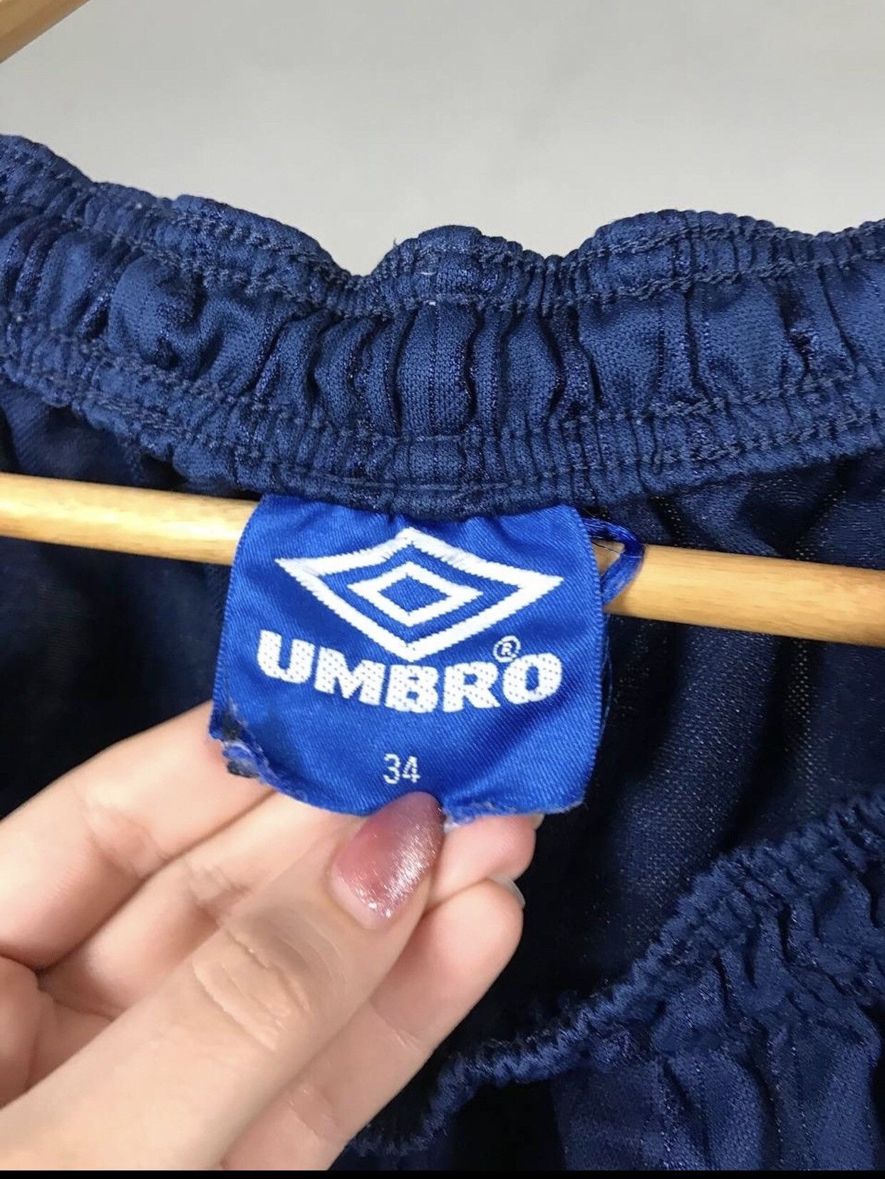 Umbro Umbro Vintage Monogram Sportwear Shorts Size US 34 / EU 50 - 4 Thumbnail