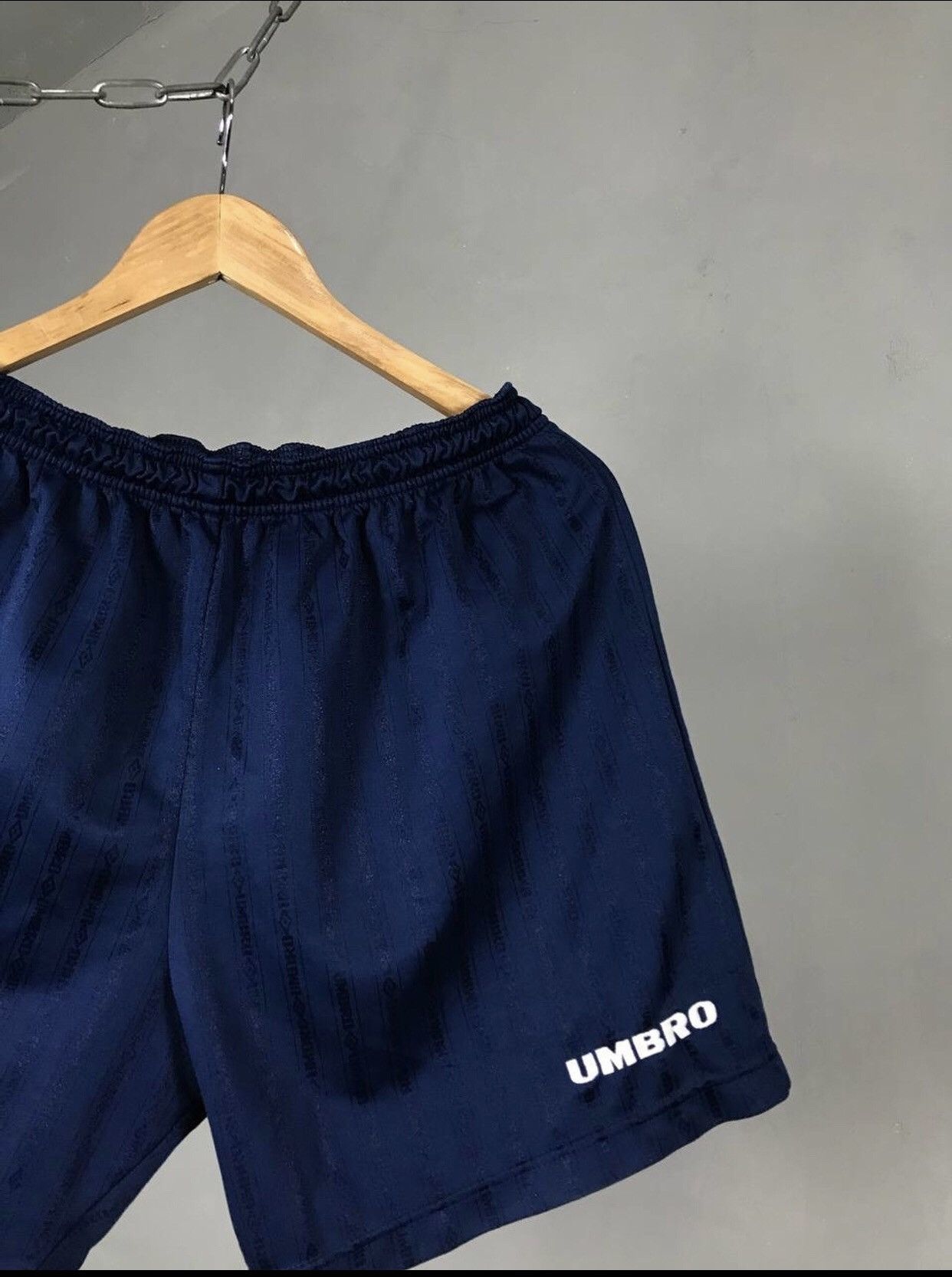 Umbro Umbro Vintage Monogram Sportwear Shorts Size US 34 / EU 50 - 2 Thumbnail