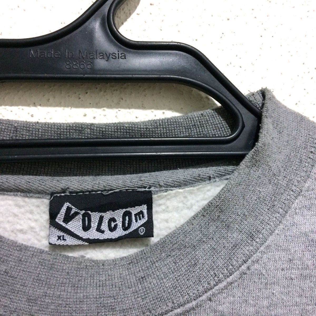 Volcom Vintage Volcom skateboard Crewneck Punk HipHop Streetwear Size US M / EU 48-50 / 2 - 2 Thumbnail