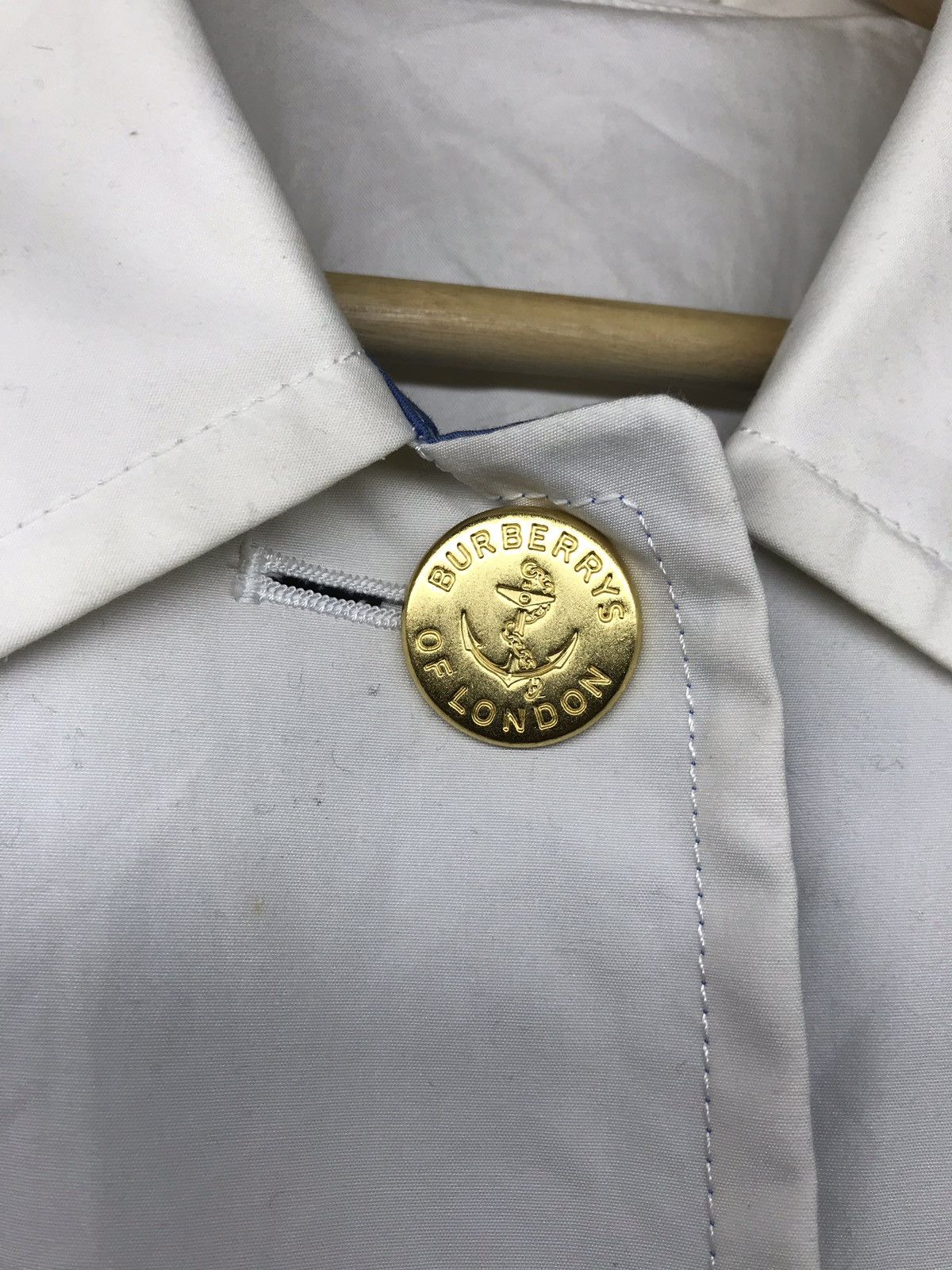 Burberry Heat🔥🔥Luxurious Burberrys Embroidered White Trenchcoat Size US L / EU 52-54 / 3 - 7 Thumbnail