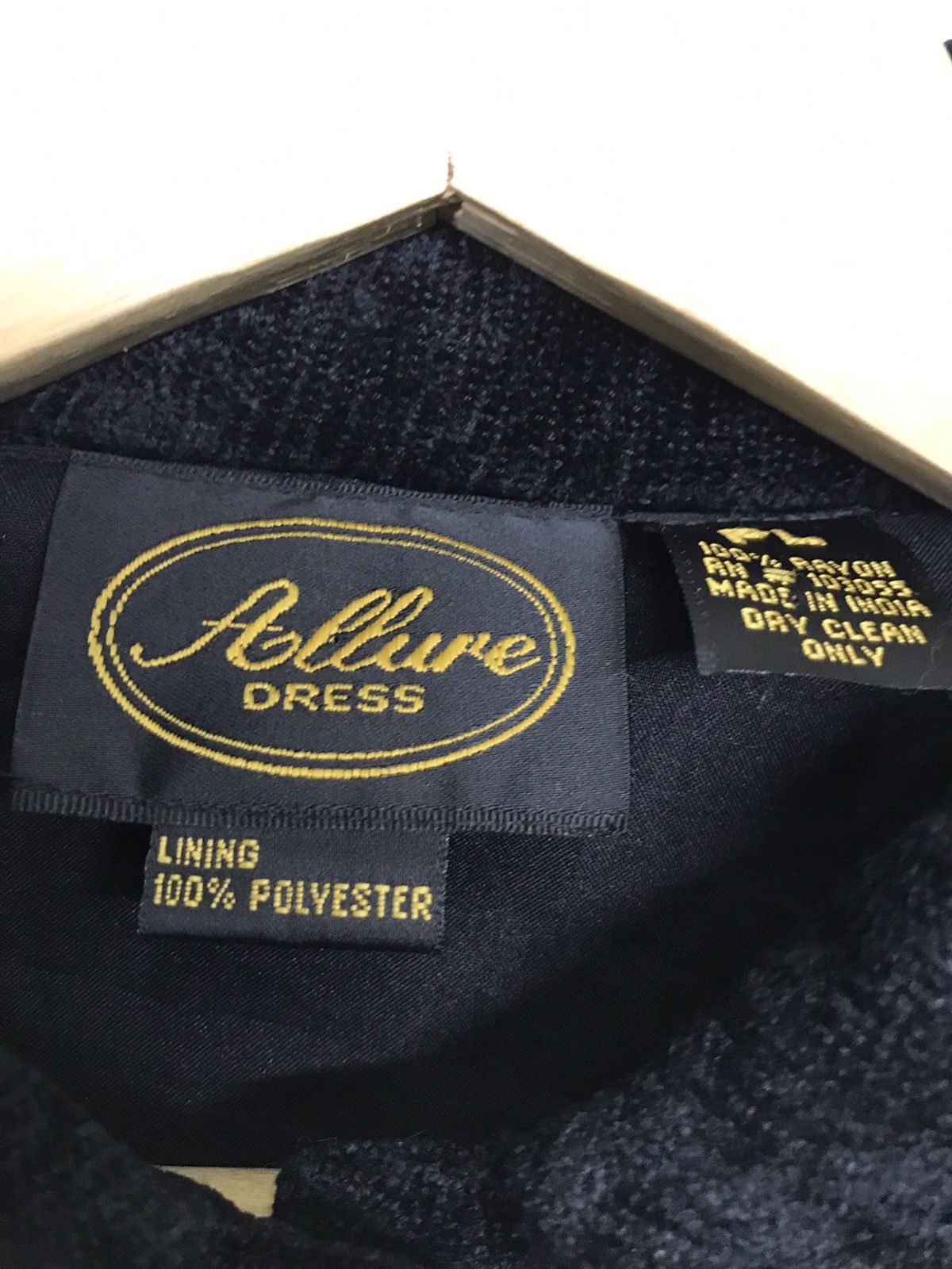 Art Comes First × Designer Allure Embroidered Art Corduroy Casual Jacket Size US S / EU 44-46 / 1 - 5 Thumbnail